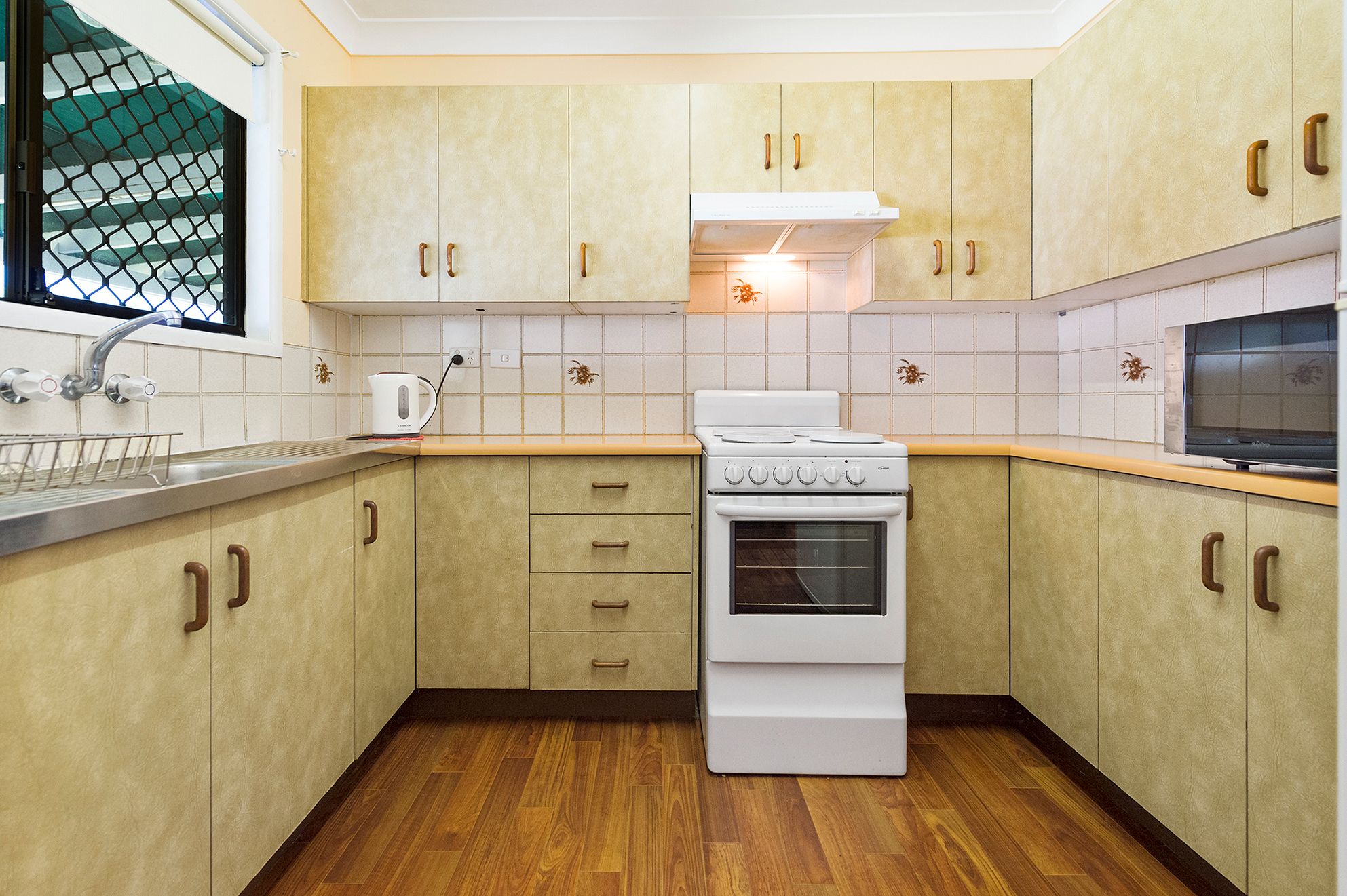21 Pummell Street, Norman Gardens, QLD 4701