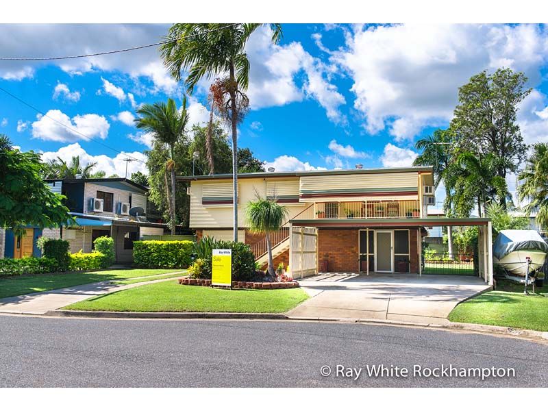 16 Barker Street, Kawana QLD 4701
