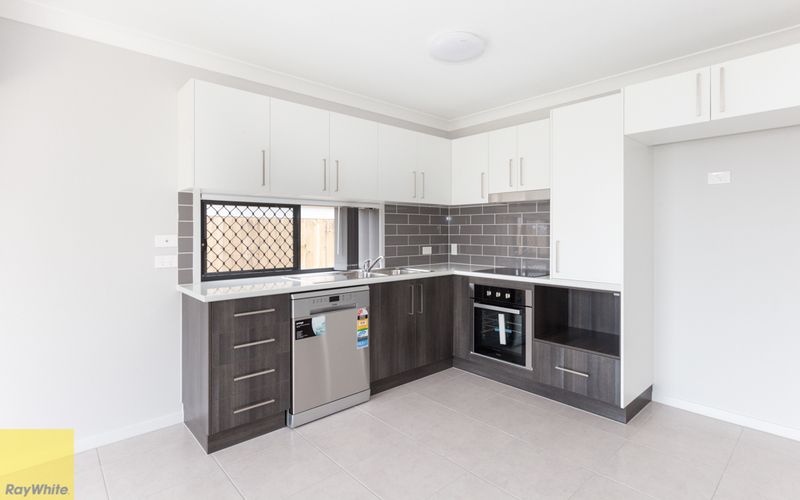 2/45A Pinelands Street Lot 5, Loganlea, QLD 4131