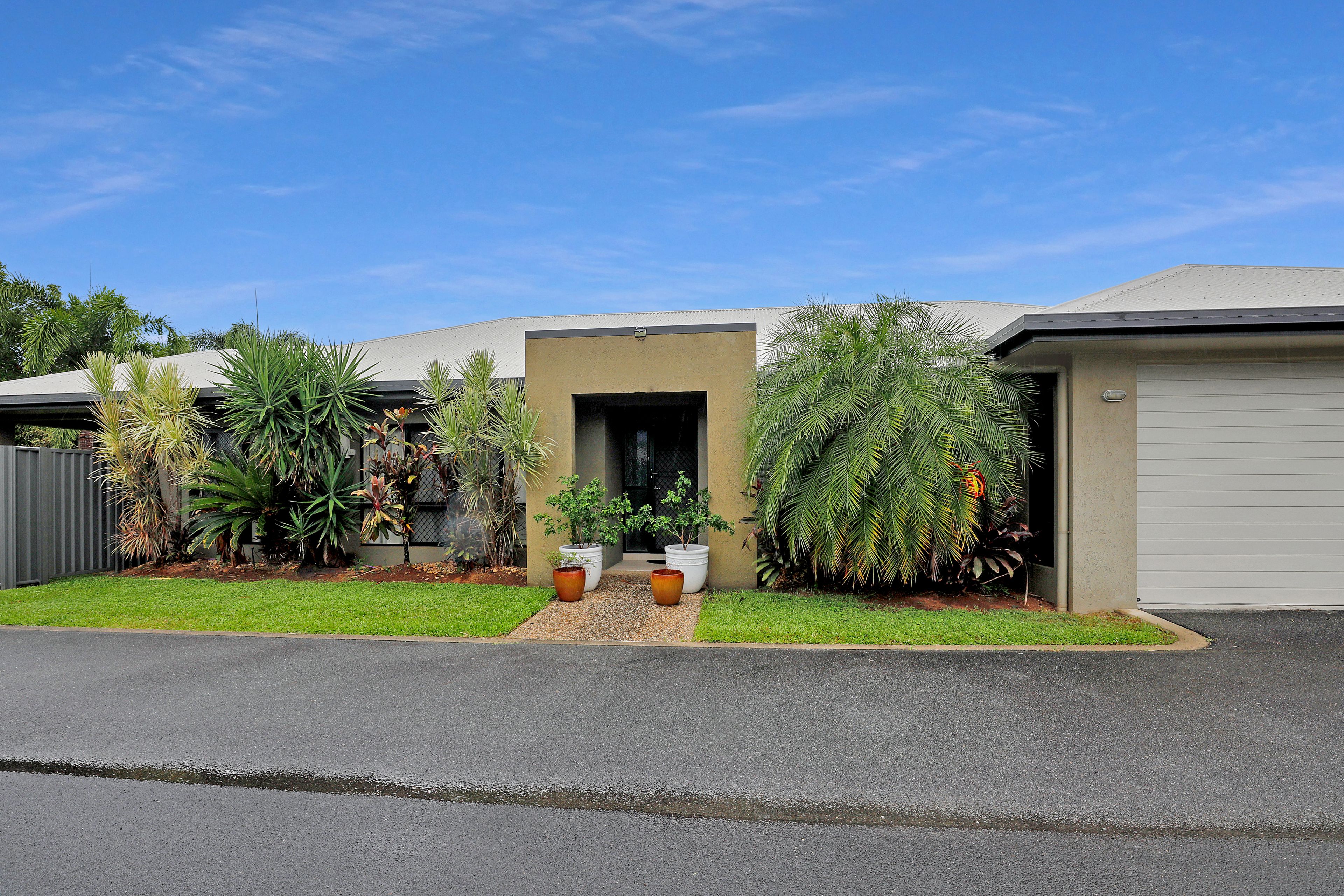 6 Brookville Gardens, Smithfield, QLD 4878