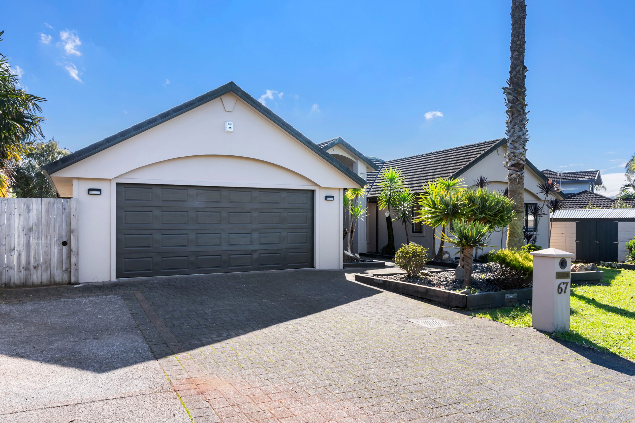 67 Landing Drive, Albany, North Shore City