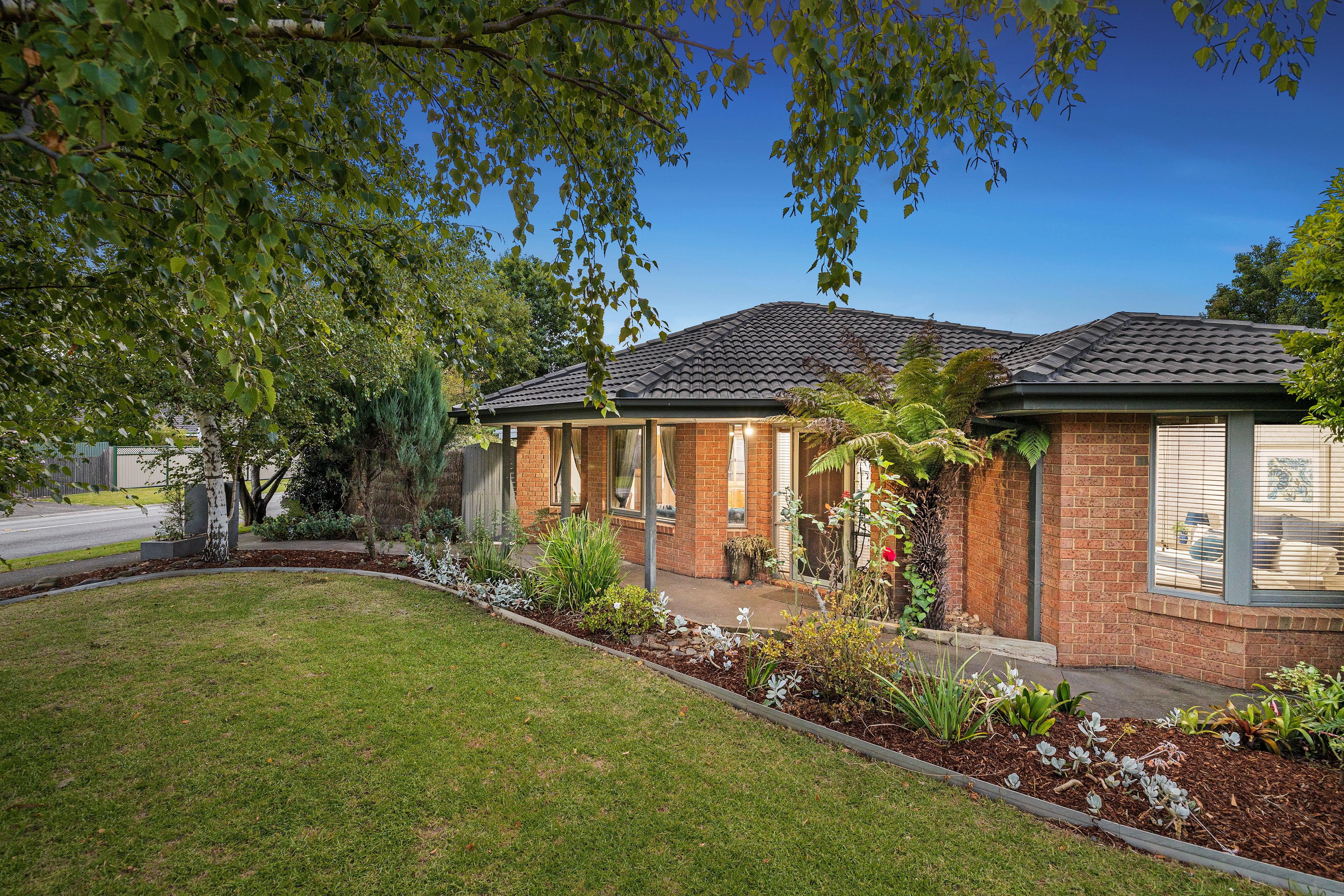 2 Forest Oak Drive, Upper Ferntree Gully VIC 3156