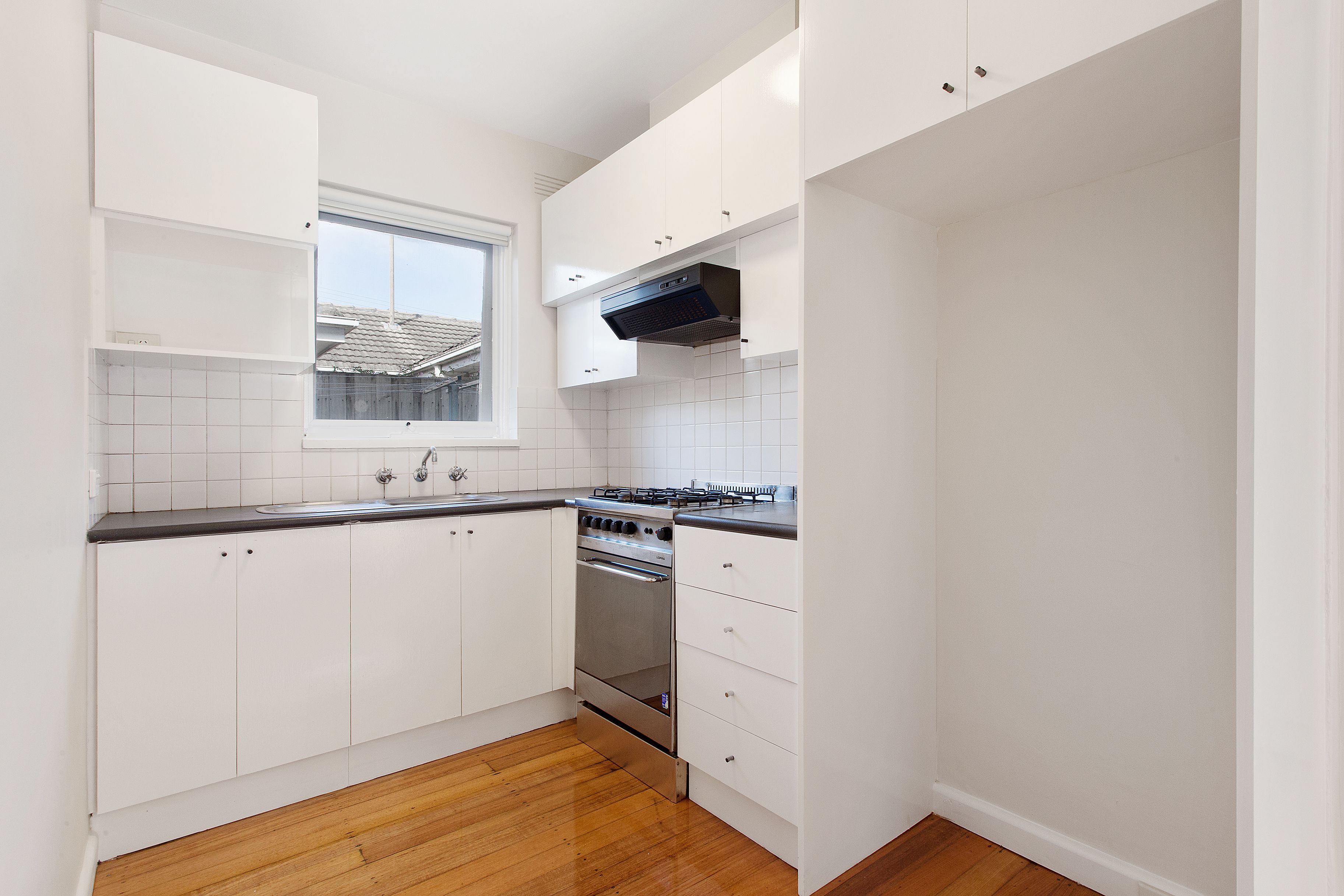 2/22 Royal Avenue, Glen Huntly, VIC 3163