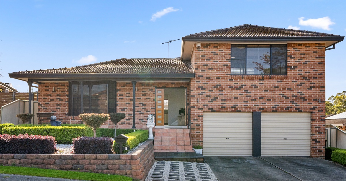 Ray Close 11 Aramon Close, Edensor Park, NSW – Home For Sale • Ray White