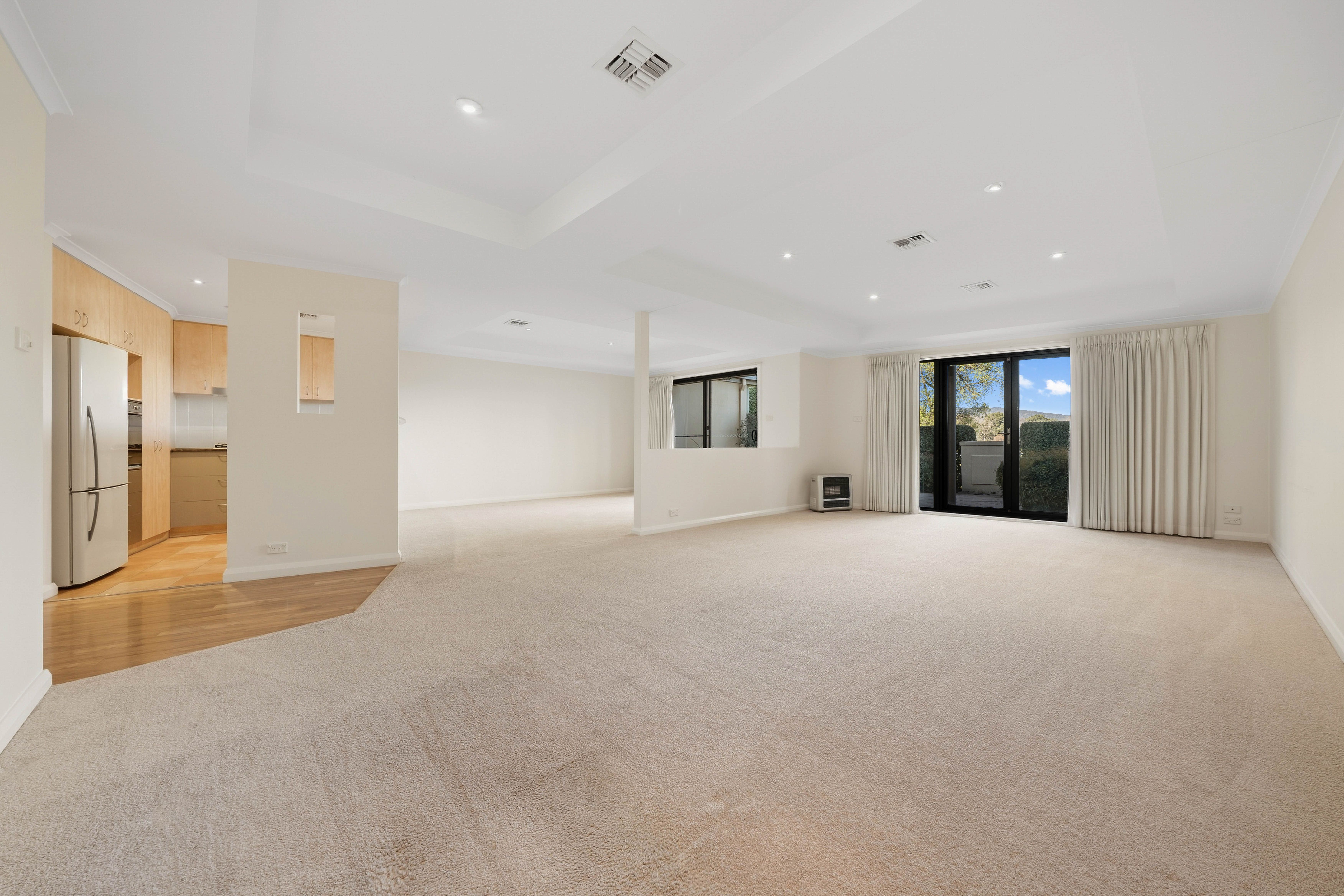 183/50 Ellenborough Street — photo 4 of 29