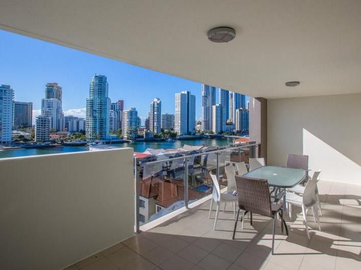 52/53 Darrambal Street, Surfers Paradise, QLD 4217