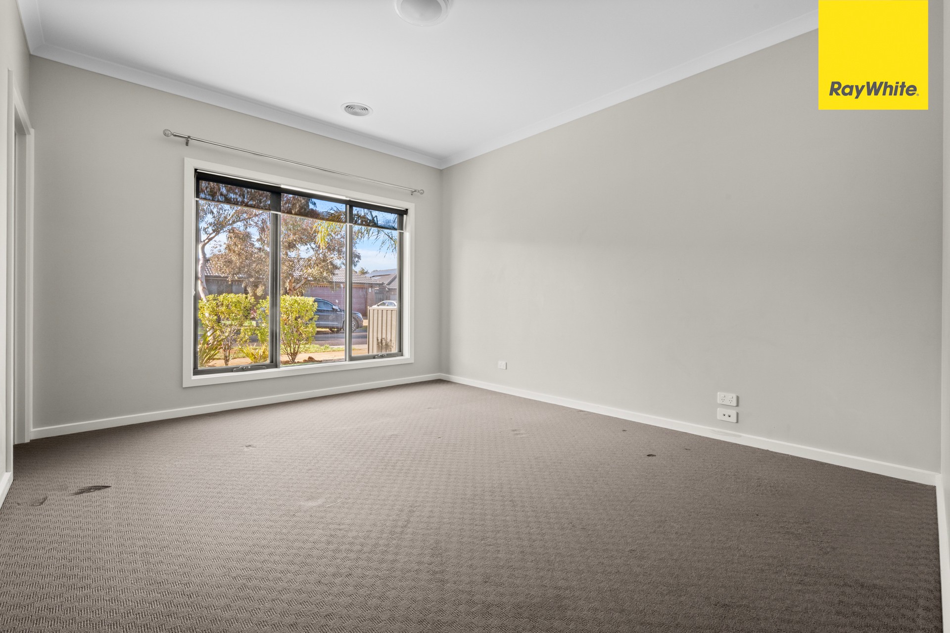 22 Olympic Circuit, Strathtulloh, VIC 3338