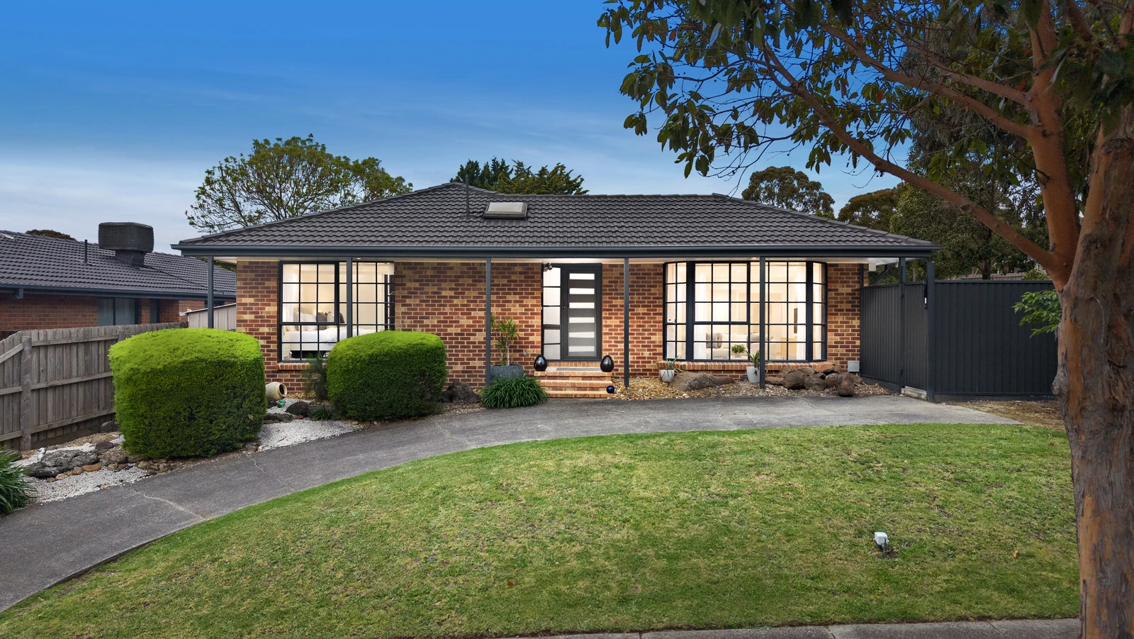 28 Sullivan Avenue, Lysterfield, VIC 3156