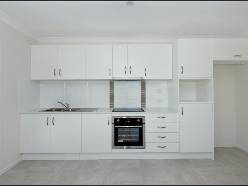 1 & 2/9 Corack Avenue, Cambooya, QLD 4358