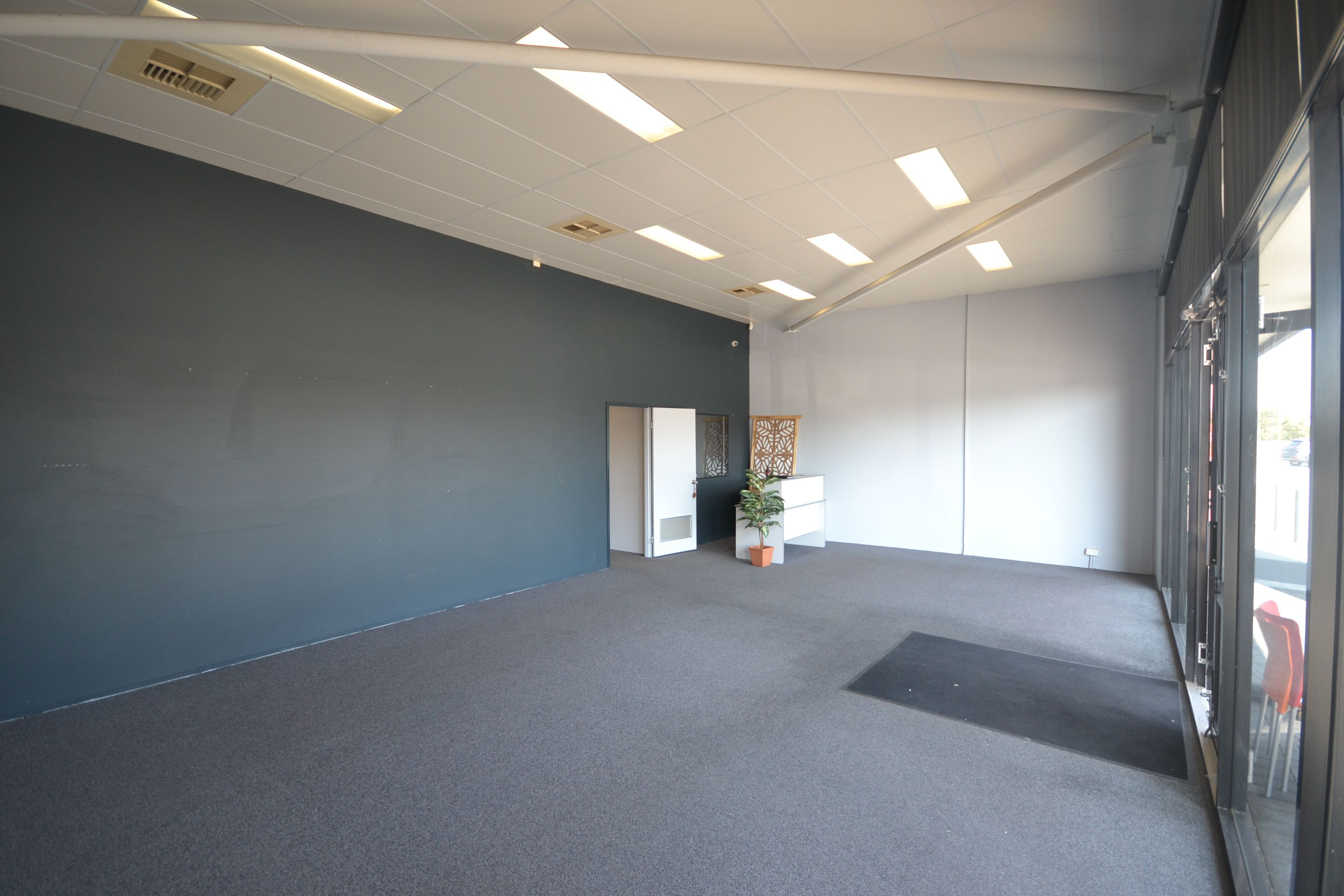 2/153 Belmont Avenue, Belmont, WA 6104