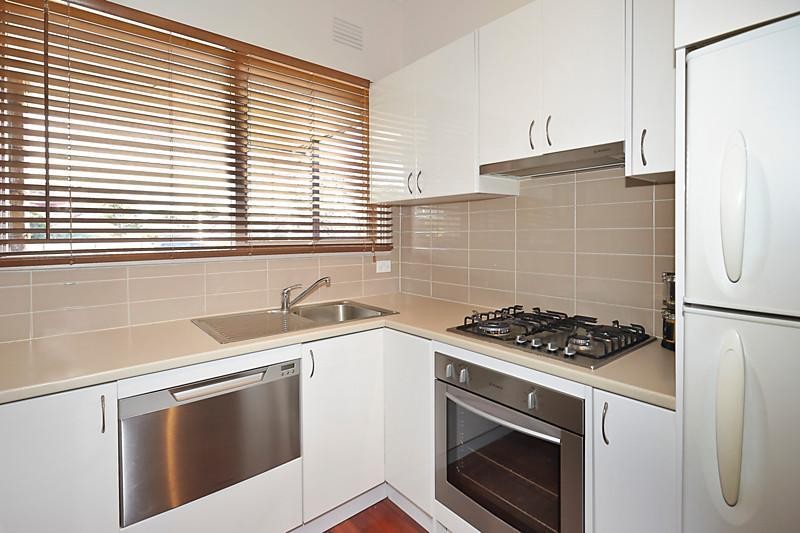 1/293-297 Warrigal Road, Cheltenham, VIC 3192