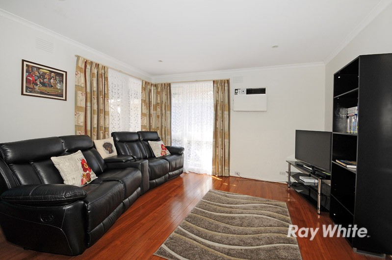 20 Dearing Avenue, Cranbourne, VIC 3977