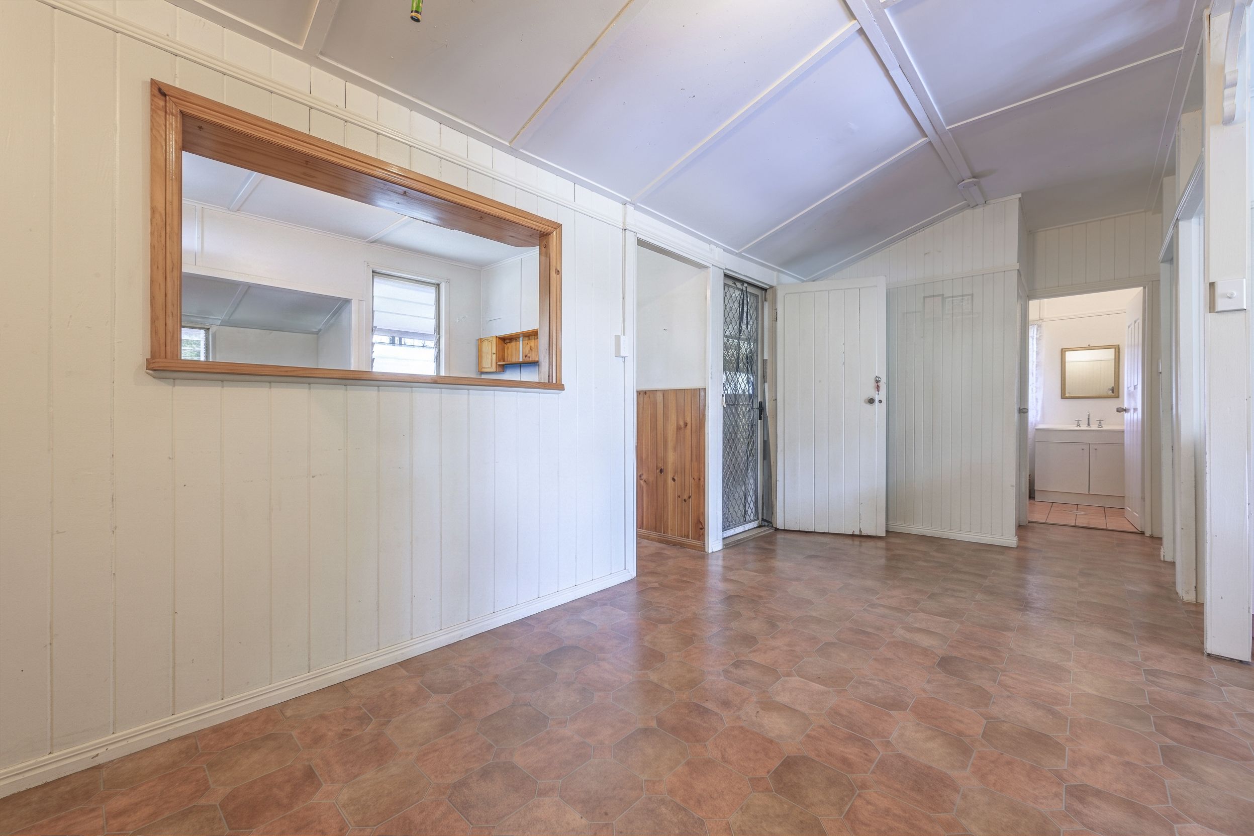 25 Busteed Street — photo 6 of 19