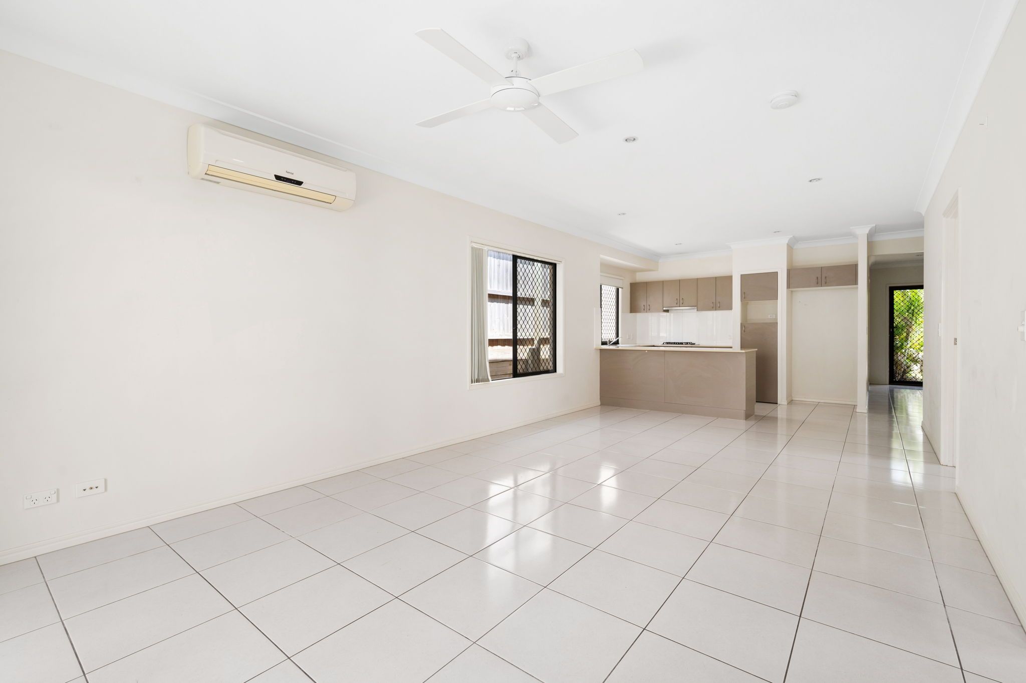49 Brock Drive, Springfield Lakes, QLD 4300
