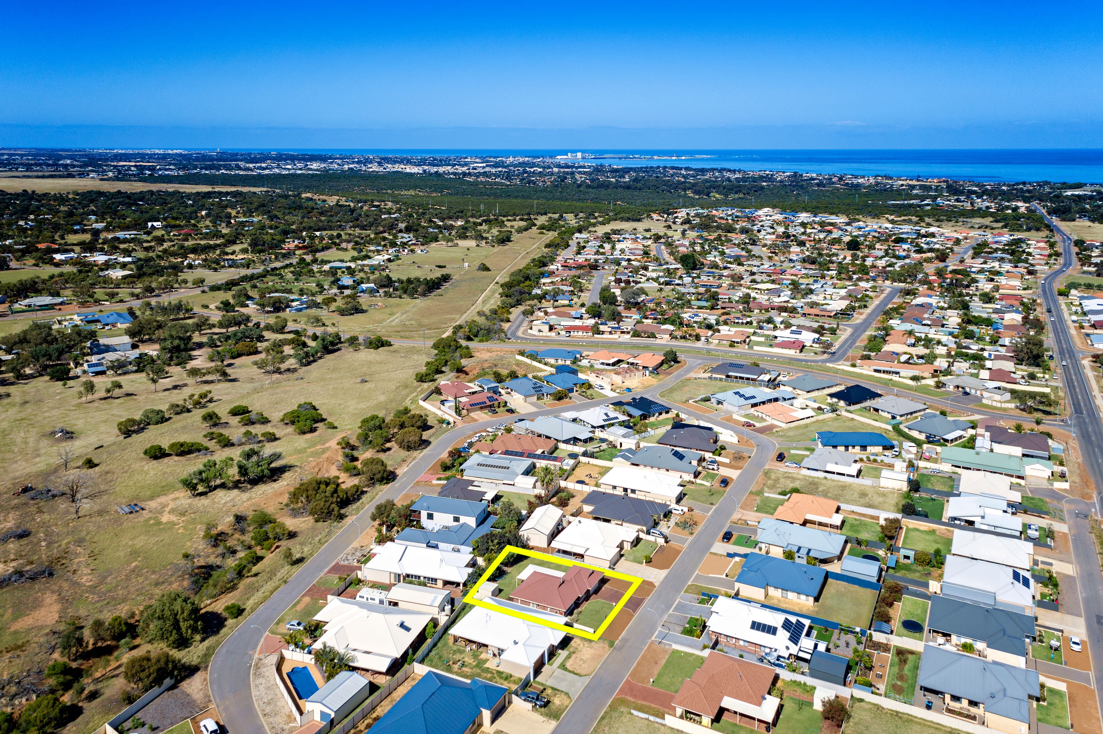 27 Ego Creek Loop, Waggrakine, WA 6530