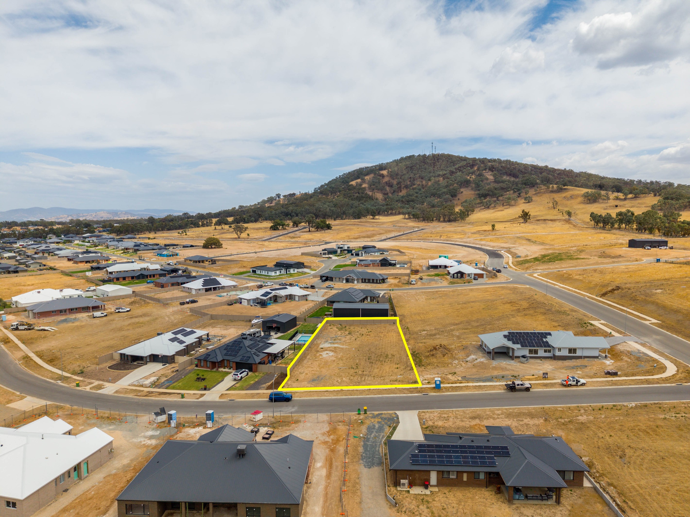 6 Strand Terrace, Ettamogah, NSW 2640