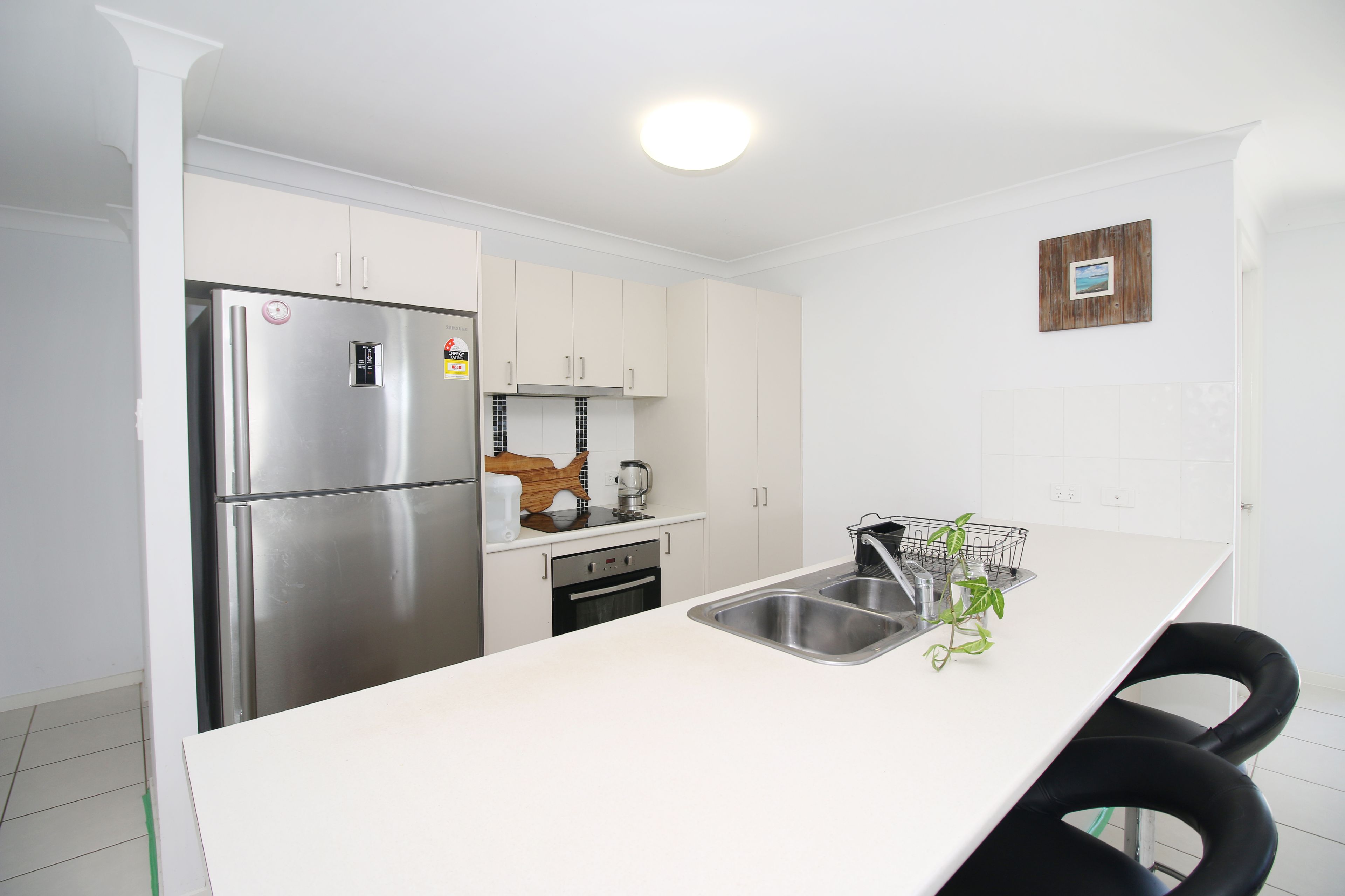 77 Shoalmarra Drive, Mount Low, QLD 4818