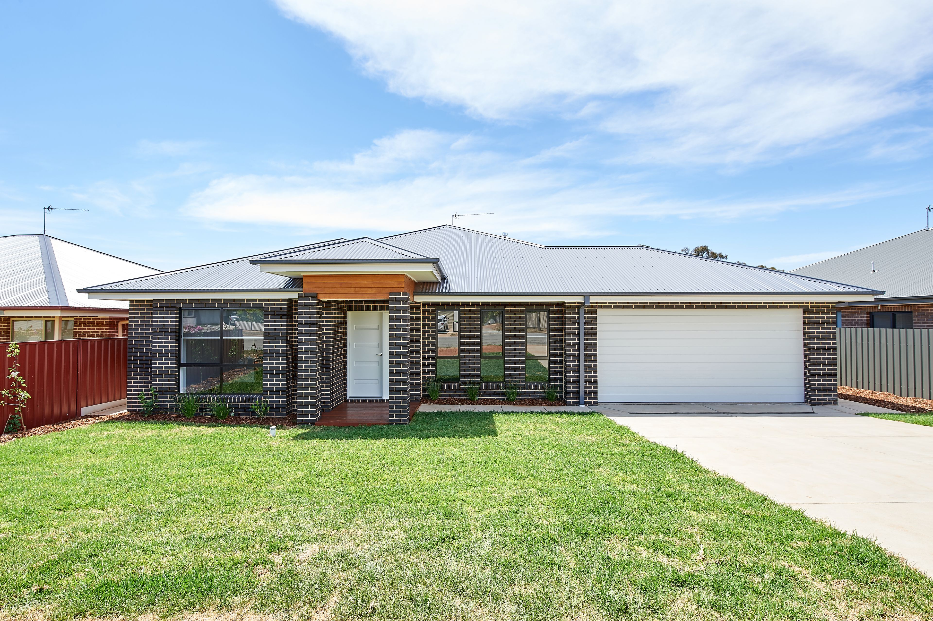20 Loughnan Street