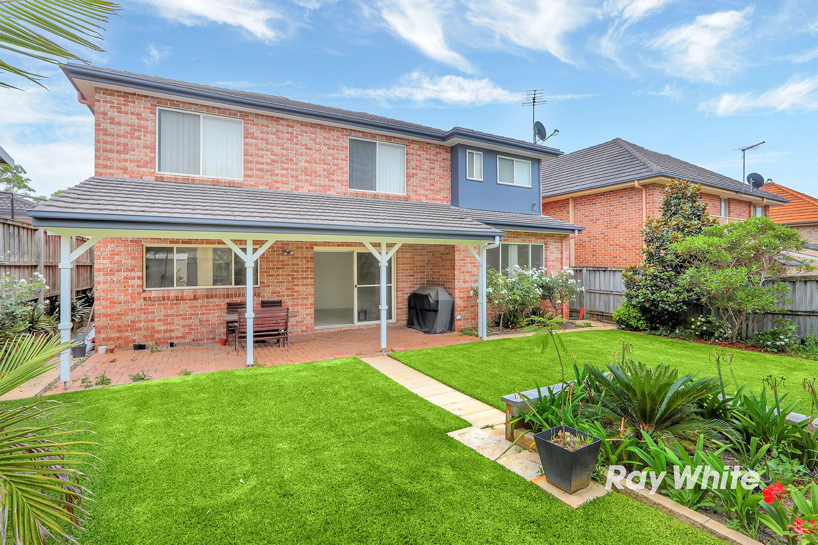 8 Glamis Place, Castle Hill, NSW 2154