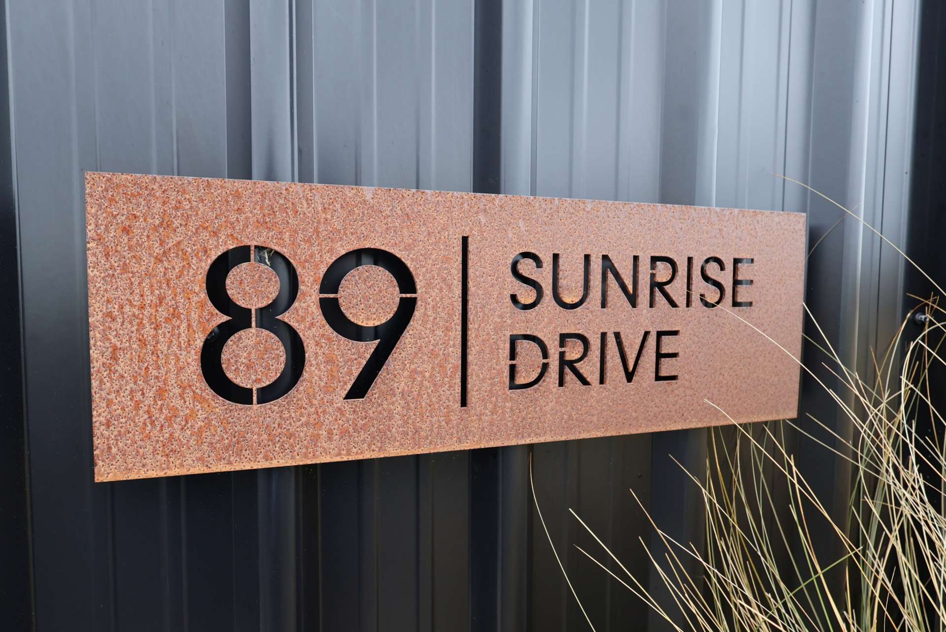 89 Sunrise Drive photo 4