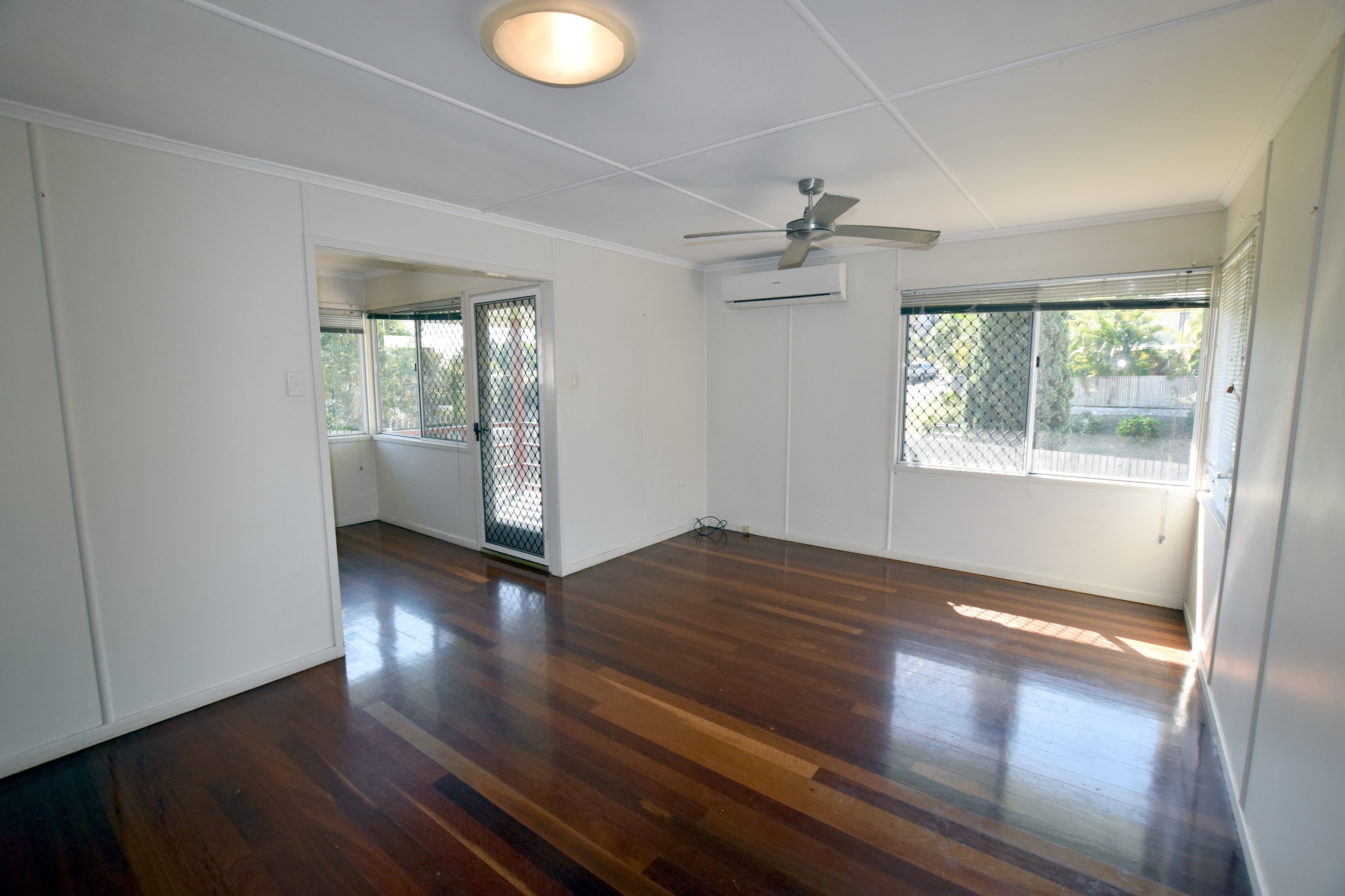 37 Mellefont Street, West Gladstone, QLD 4680