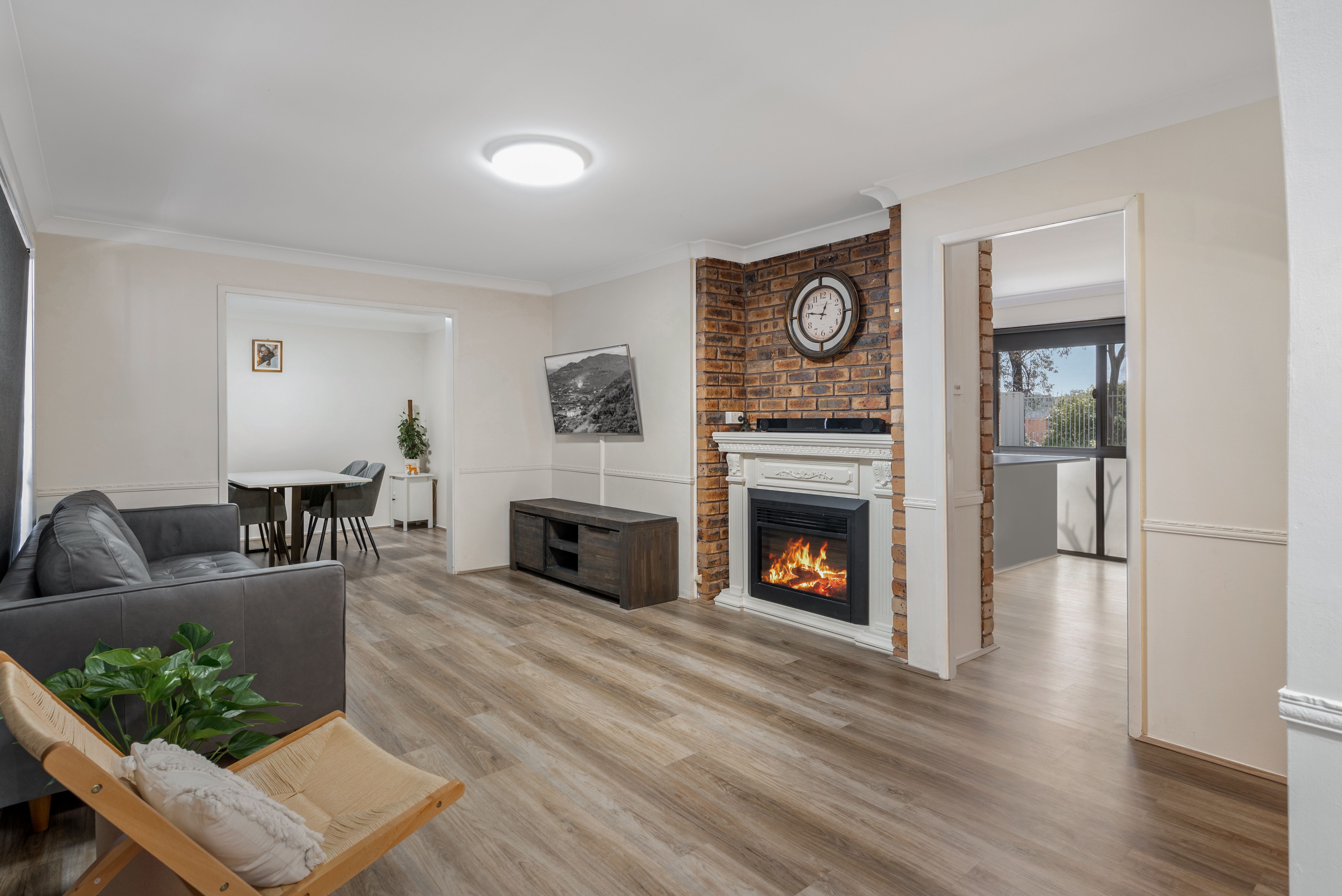52 Semillon Crescent, Eschol Park, NSW 2558