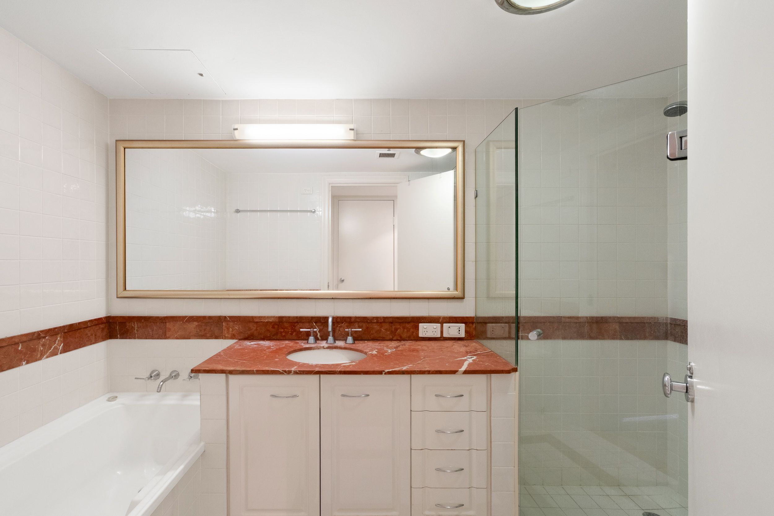 205/132 Alice Street — photo 10 of 17