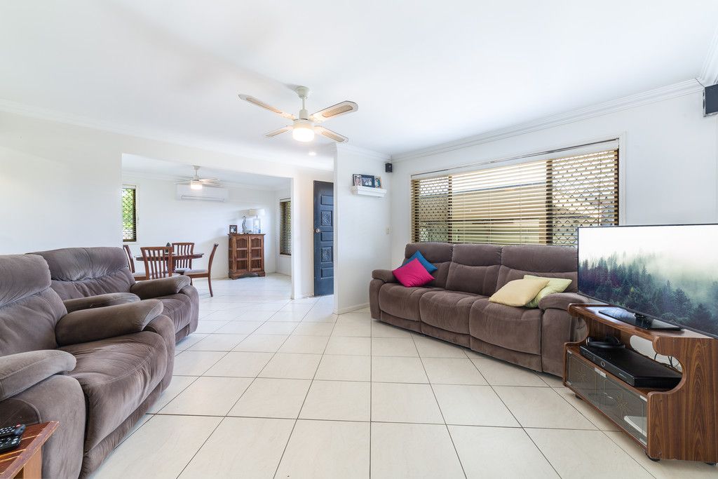 17 Luxor Street, Southport, QLD 4215