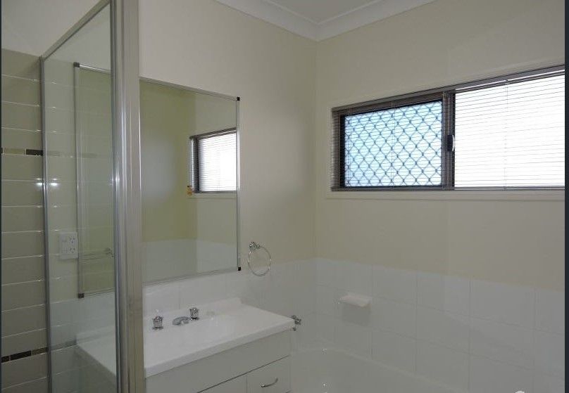 8 Mulwaree Lane, Kelso, QLD 4815