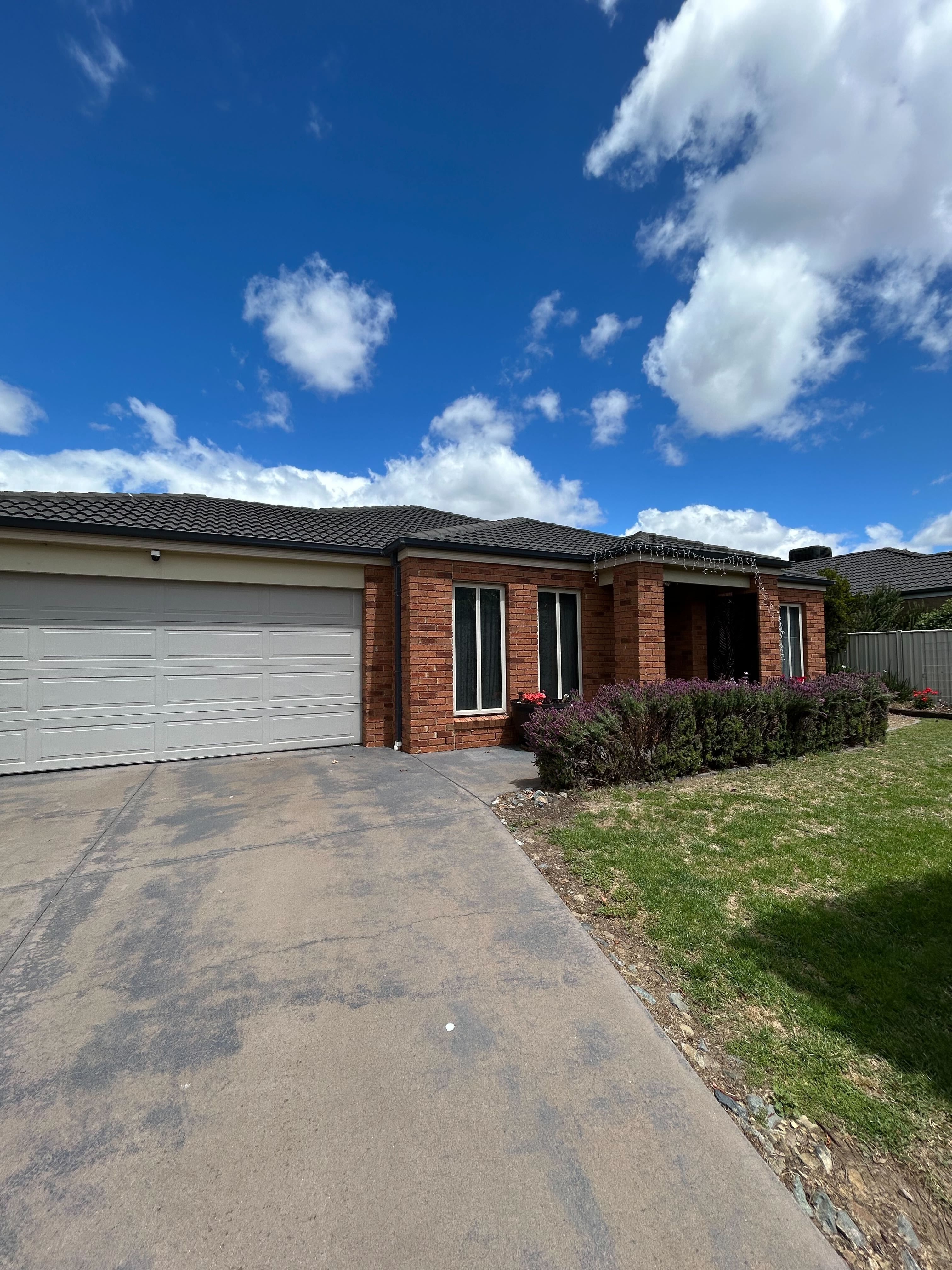 6 Mcconnachie Court , Ascot VIC 3551