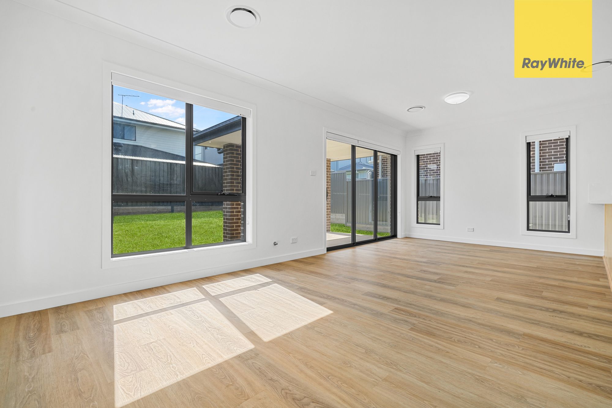 26 Kyogle Street, Colebee, NSW 2761