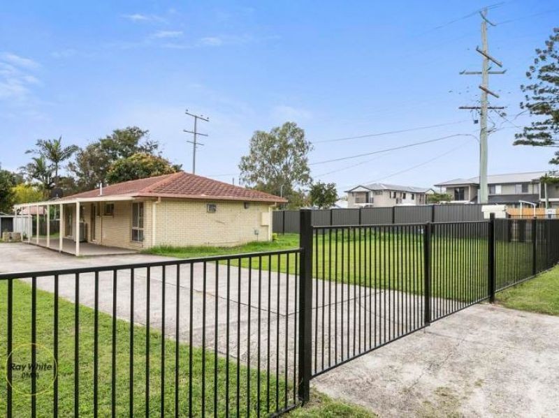 1 Highbury Street, Redbank Plains, QLD 4301
