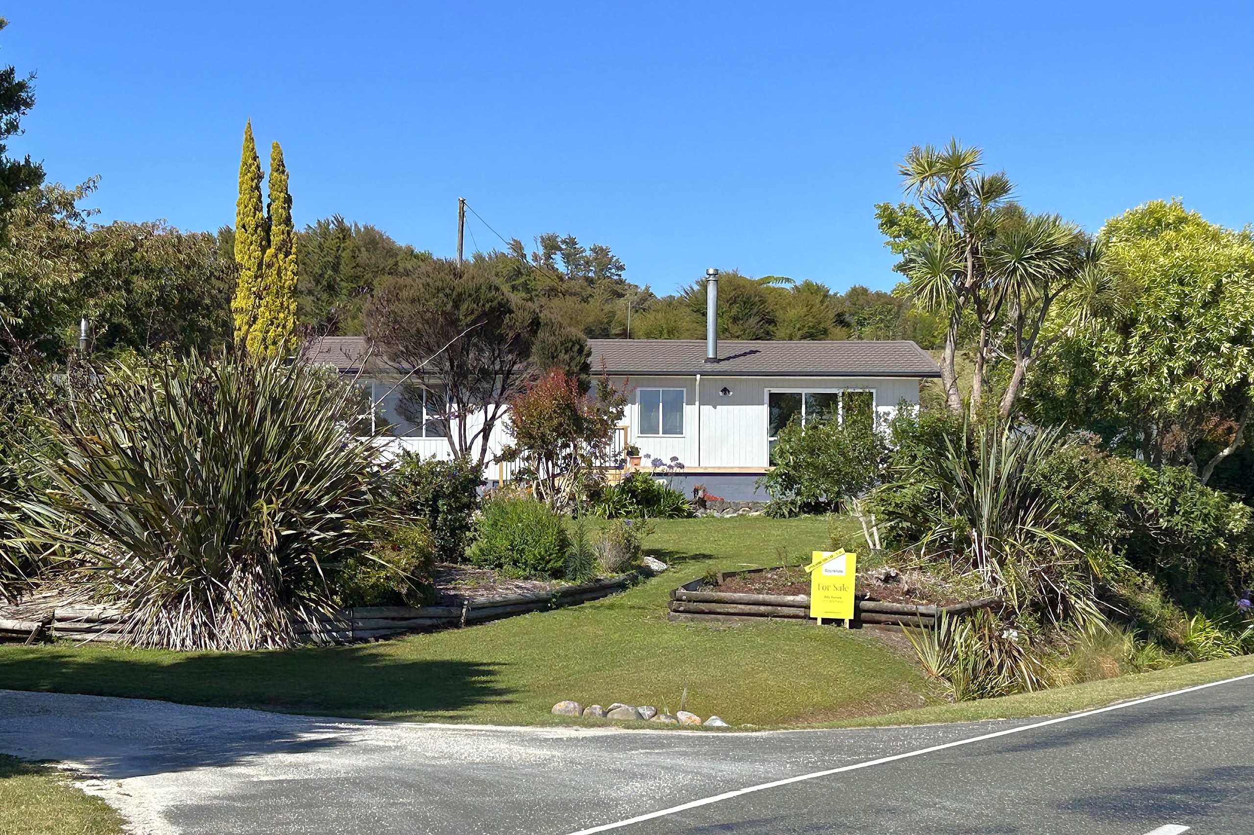 25 Collingwood-Bainham Main Road, Collingwood, Tasman District