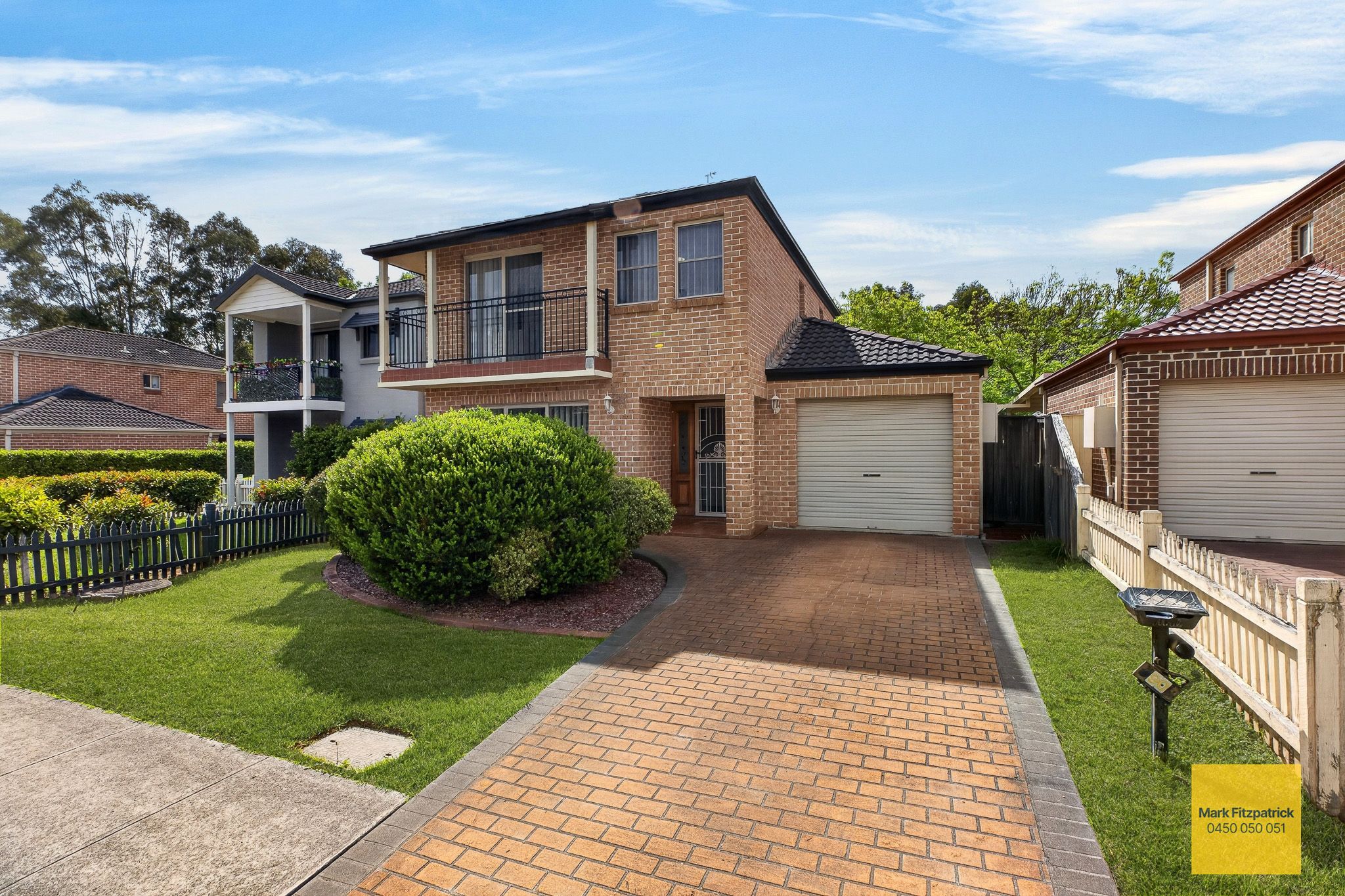 90 Glenfield Drive, Currans Hill, NSW 2567
