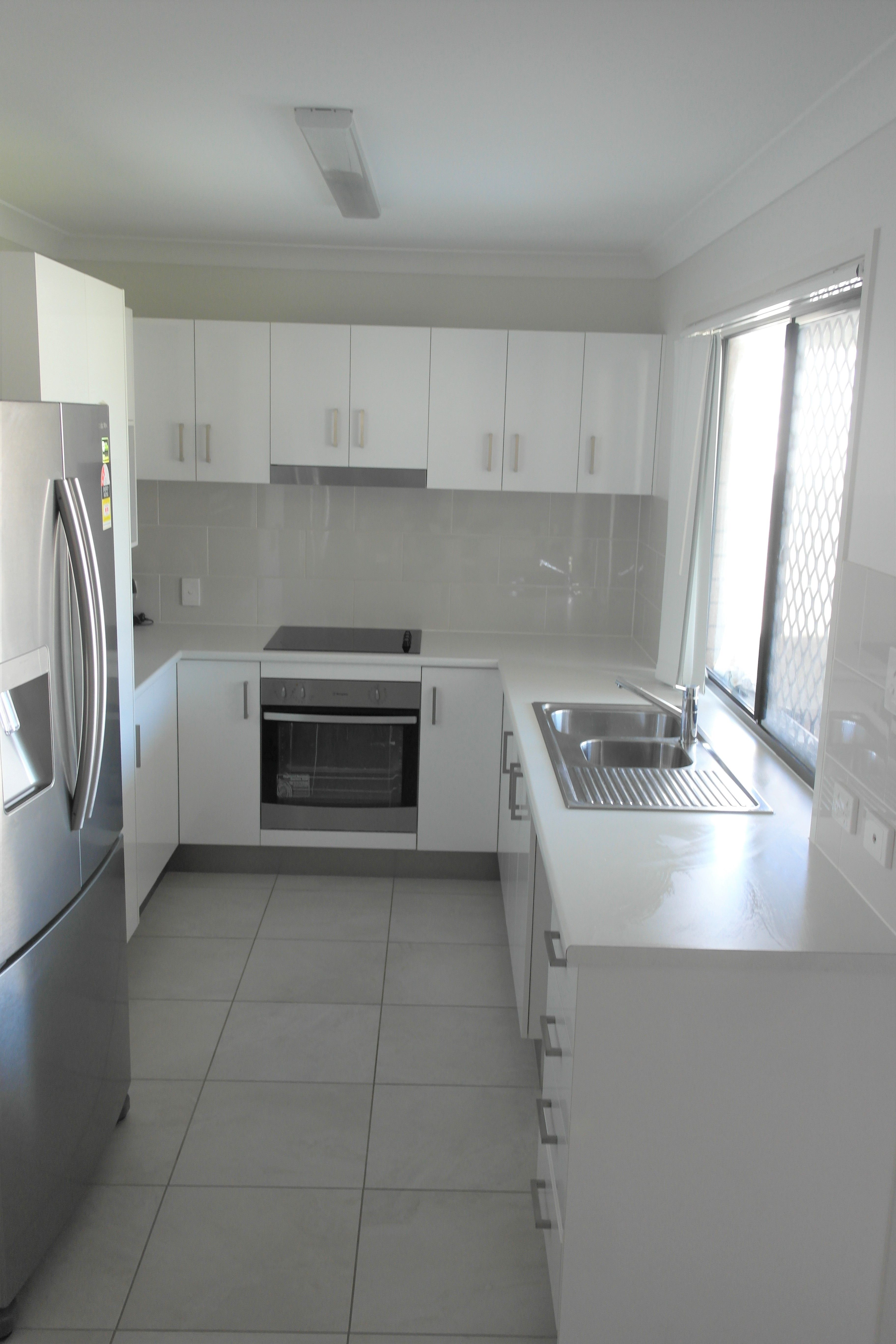 10 Rosella Street, Redbank Plains, QLD 4301