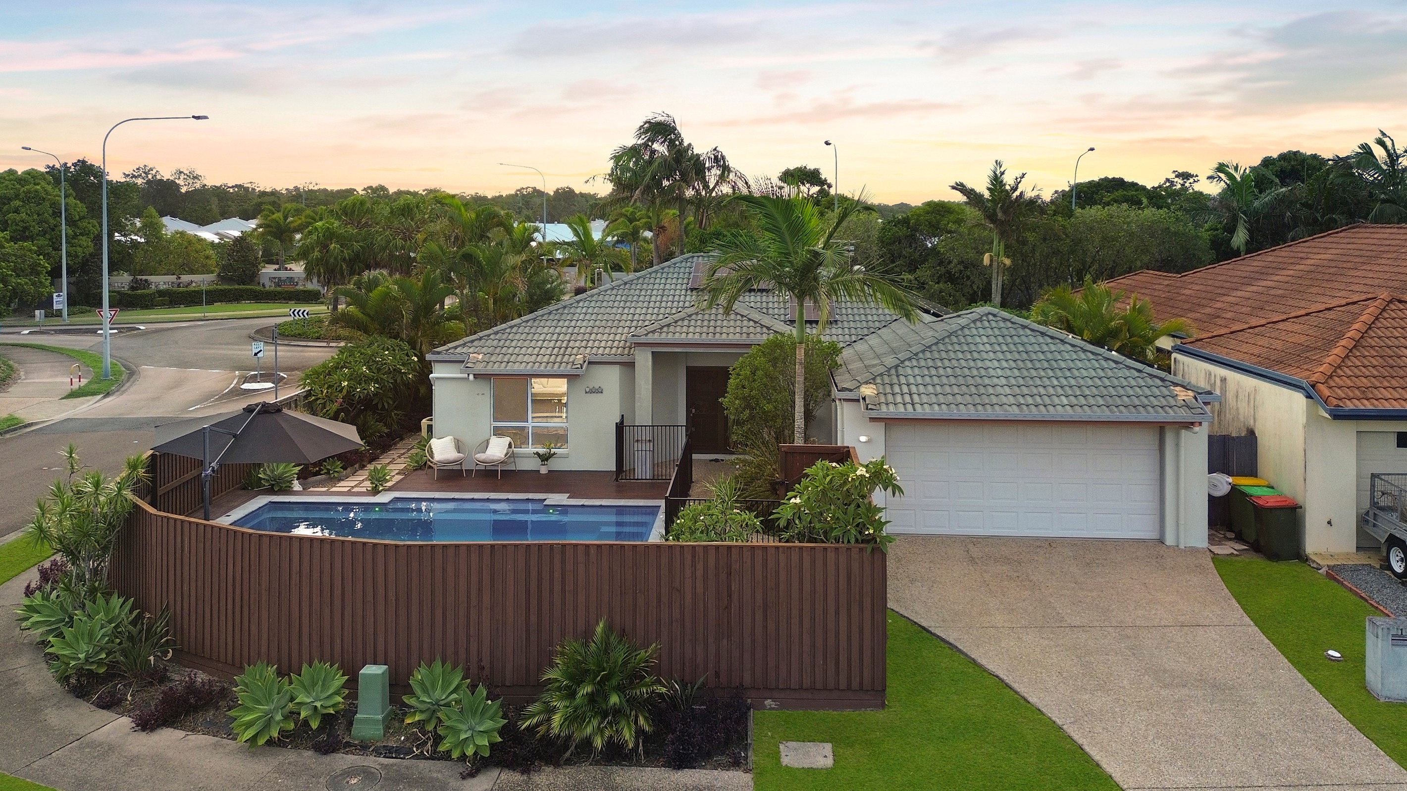 1 Seychelles Place, Kawana Island, QLD 4575