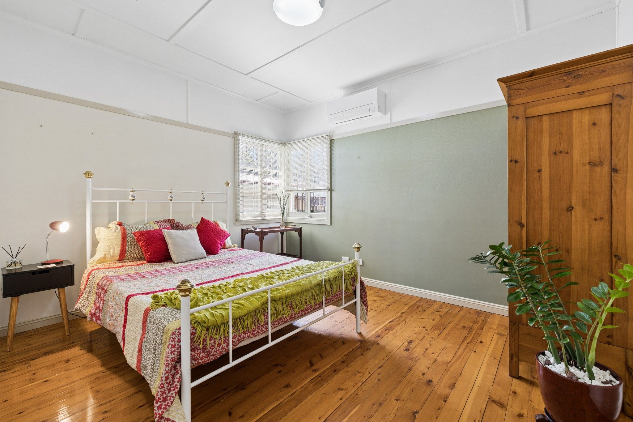 41 Moulton Street — photo 11 of 22