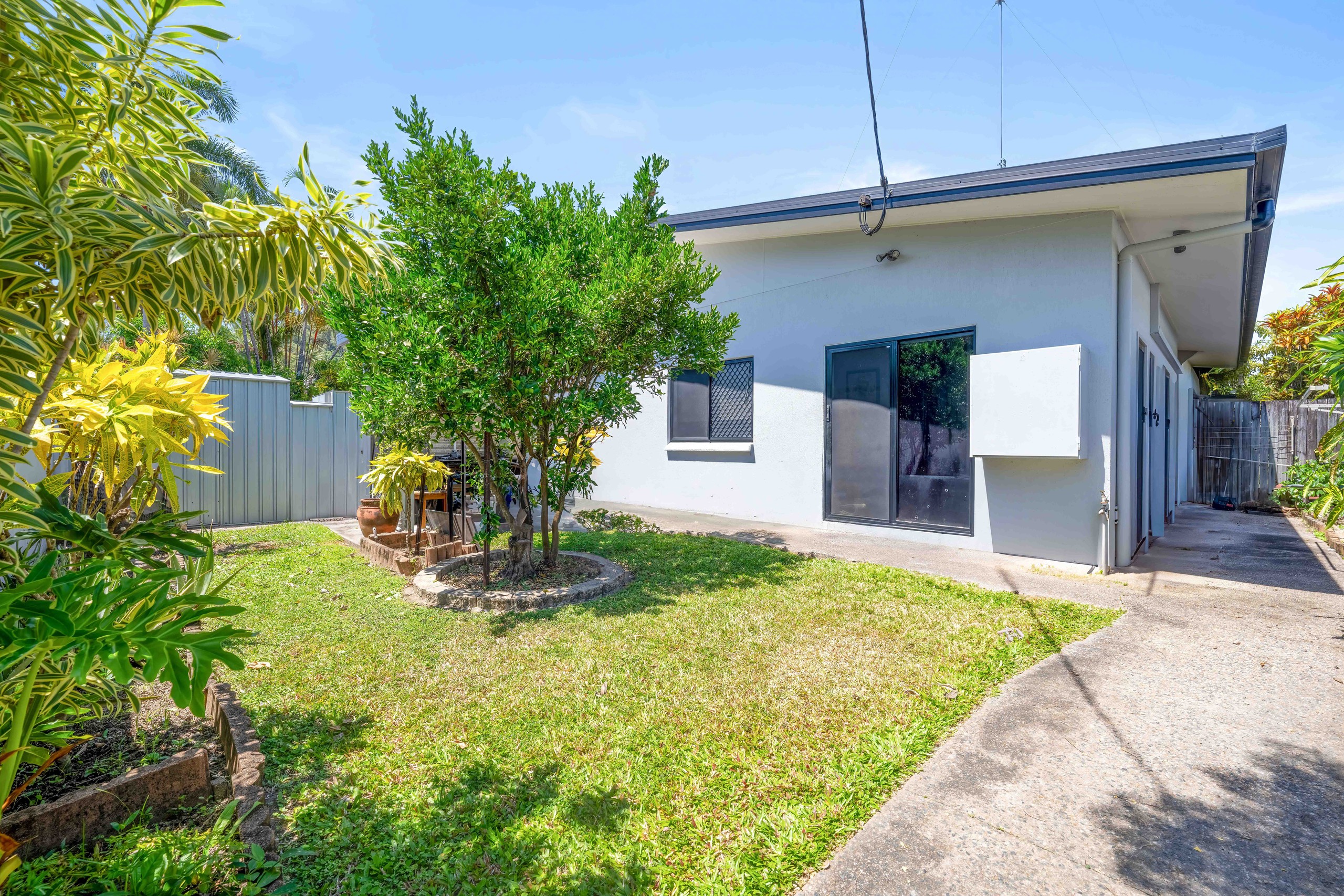1/51 Moore Street, Trinity Beach, QLD 4879
