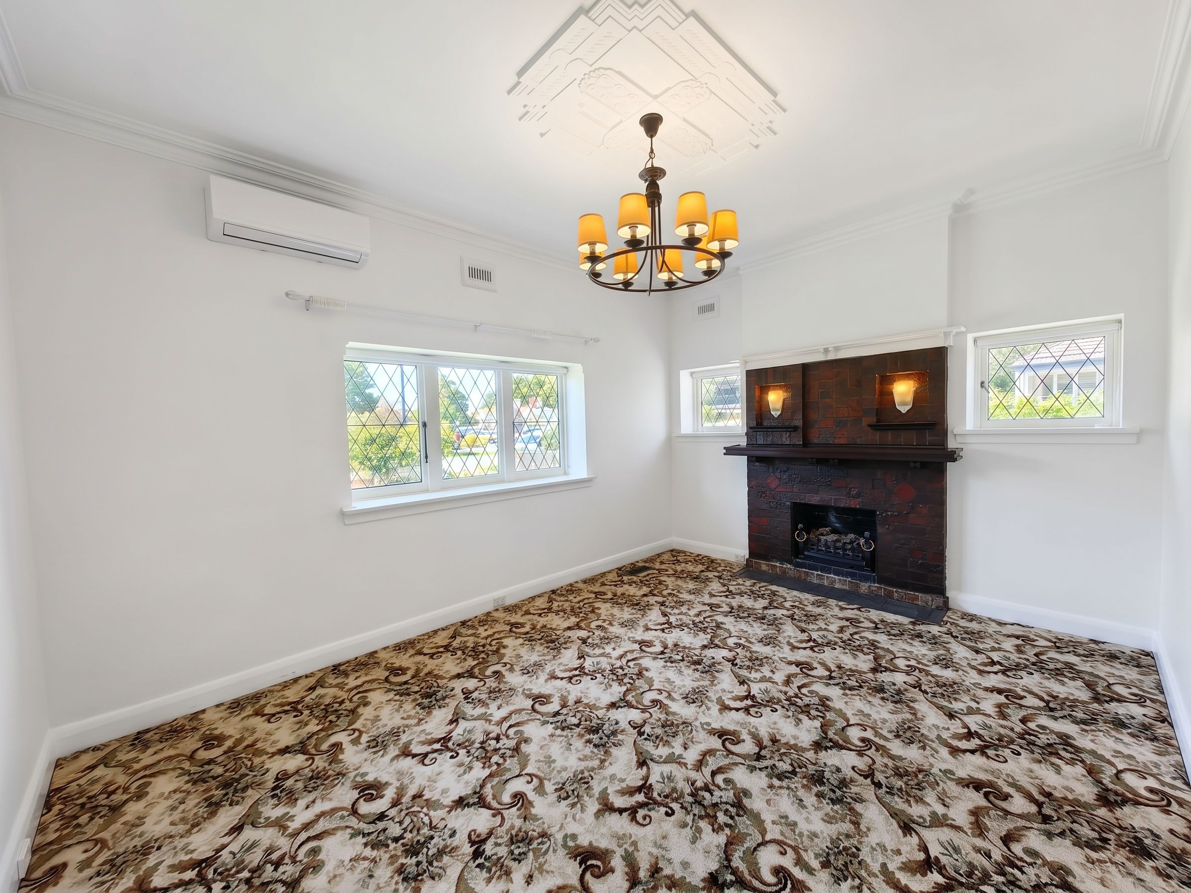 20 Newham Grove, Ormond, VIC 3204