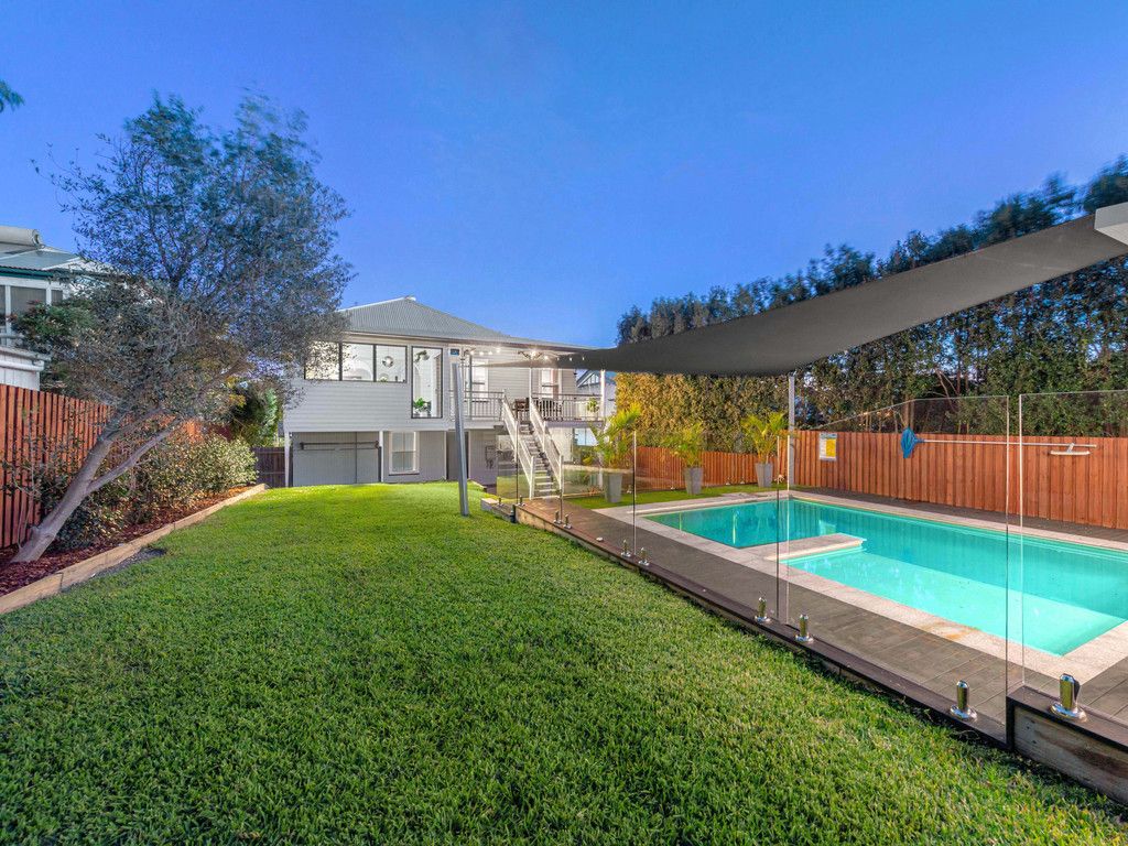 28 Monmouth Street, Morningside QLD 4170