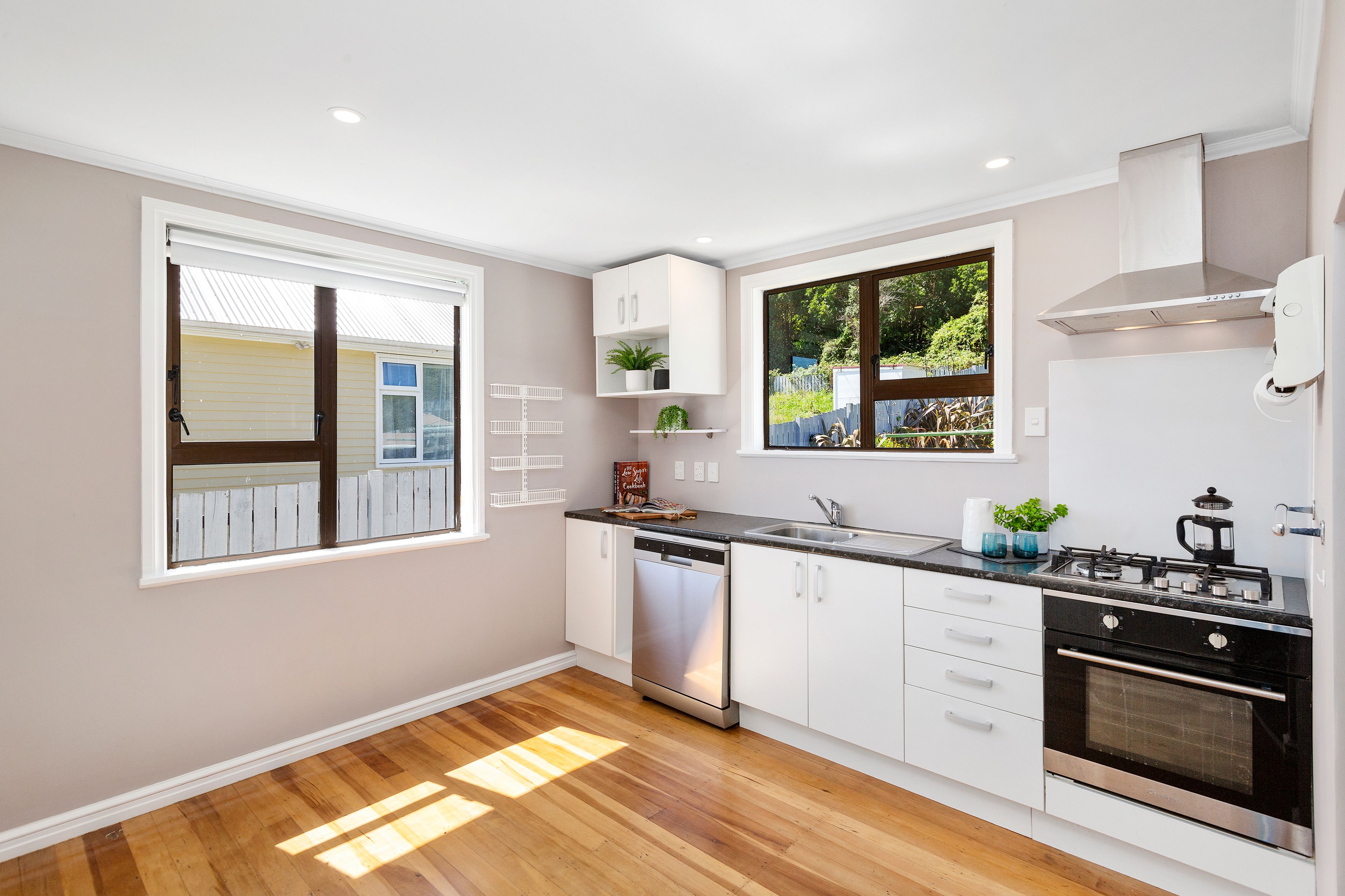 202 Waddington Drive, Naenae, Lower Hutt City