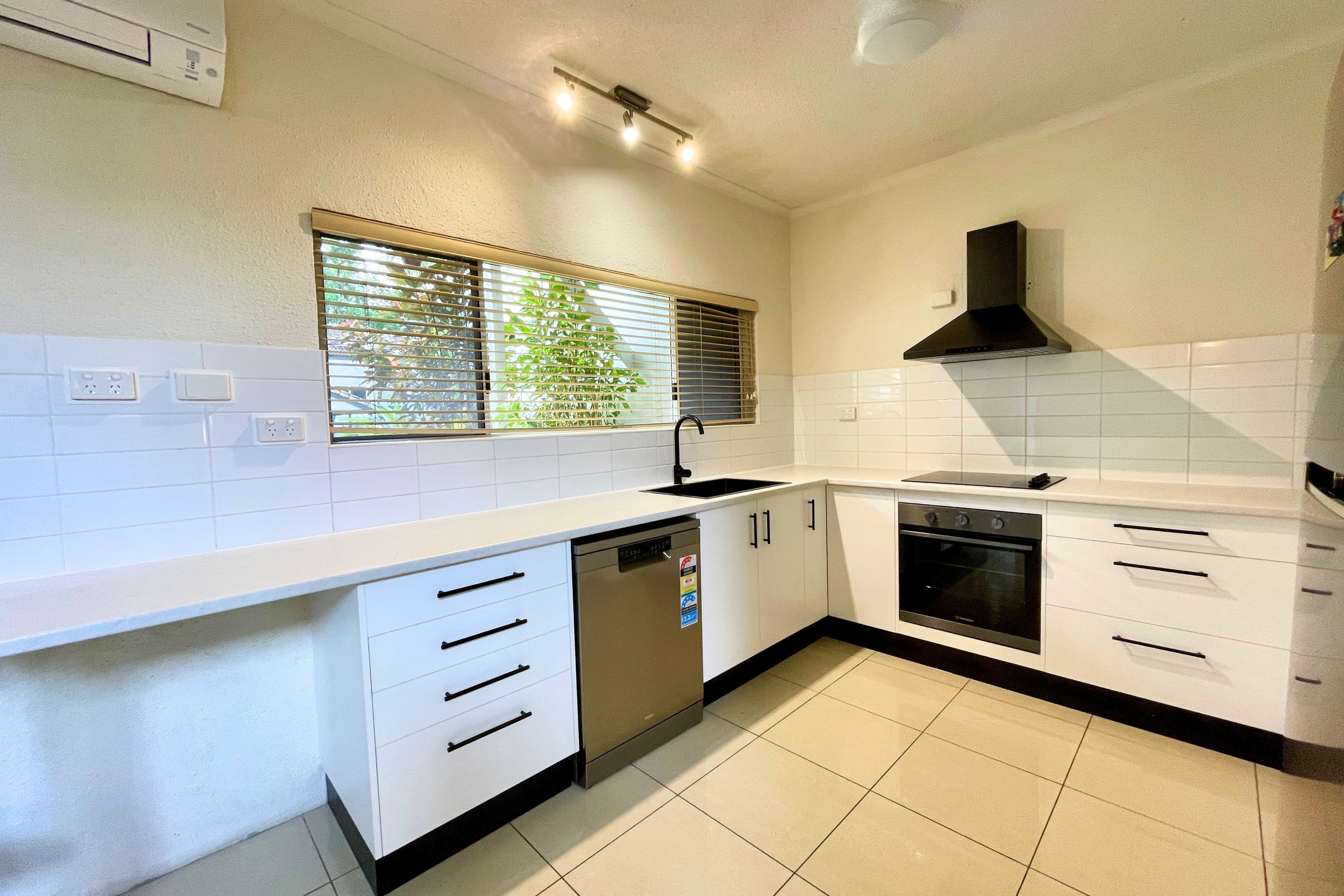 114/121-137 Port Douglas Road, Port Douglas, QLD 4877