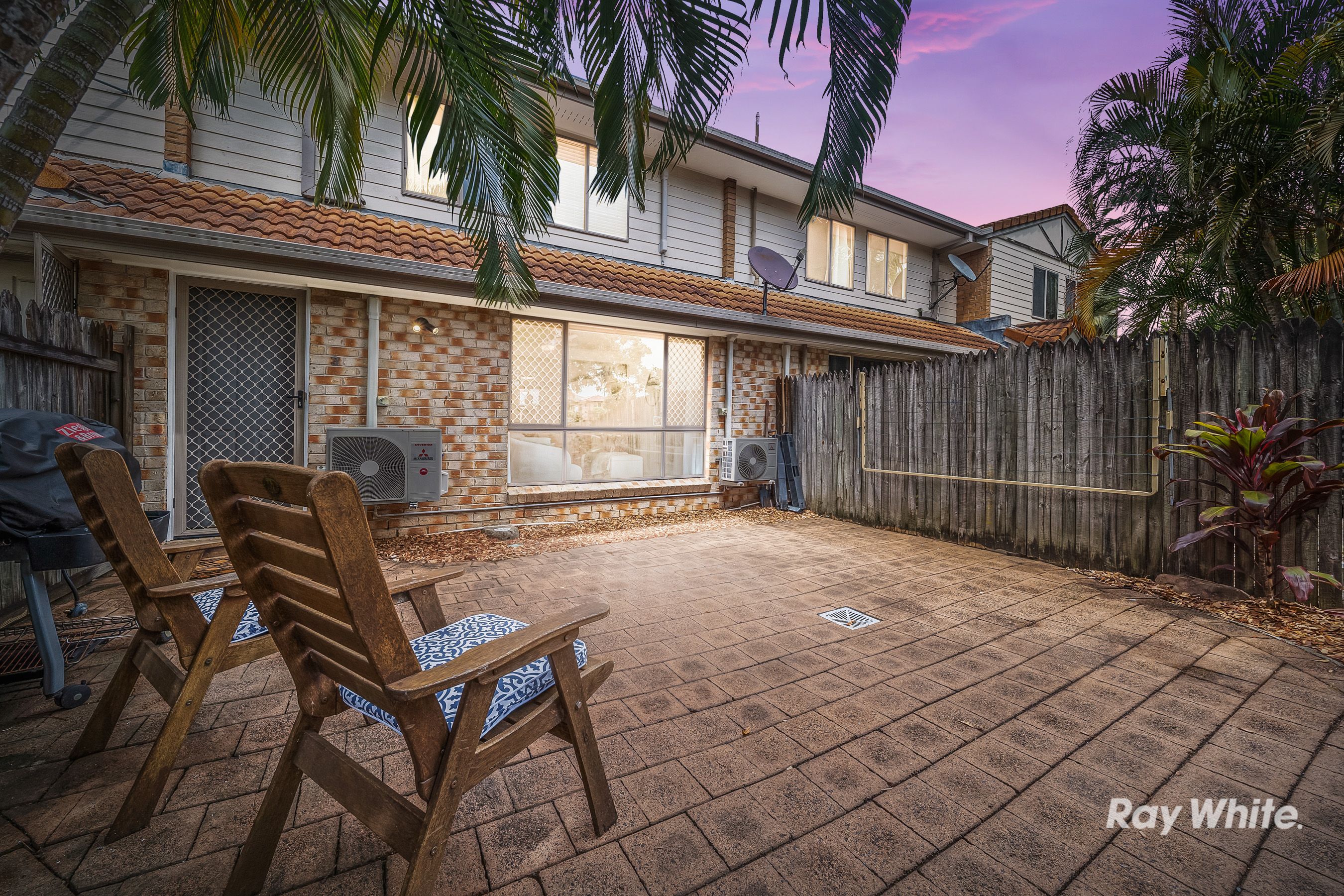 2 Efymia Court, Daisy Hill QLD 4127