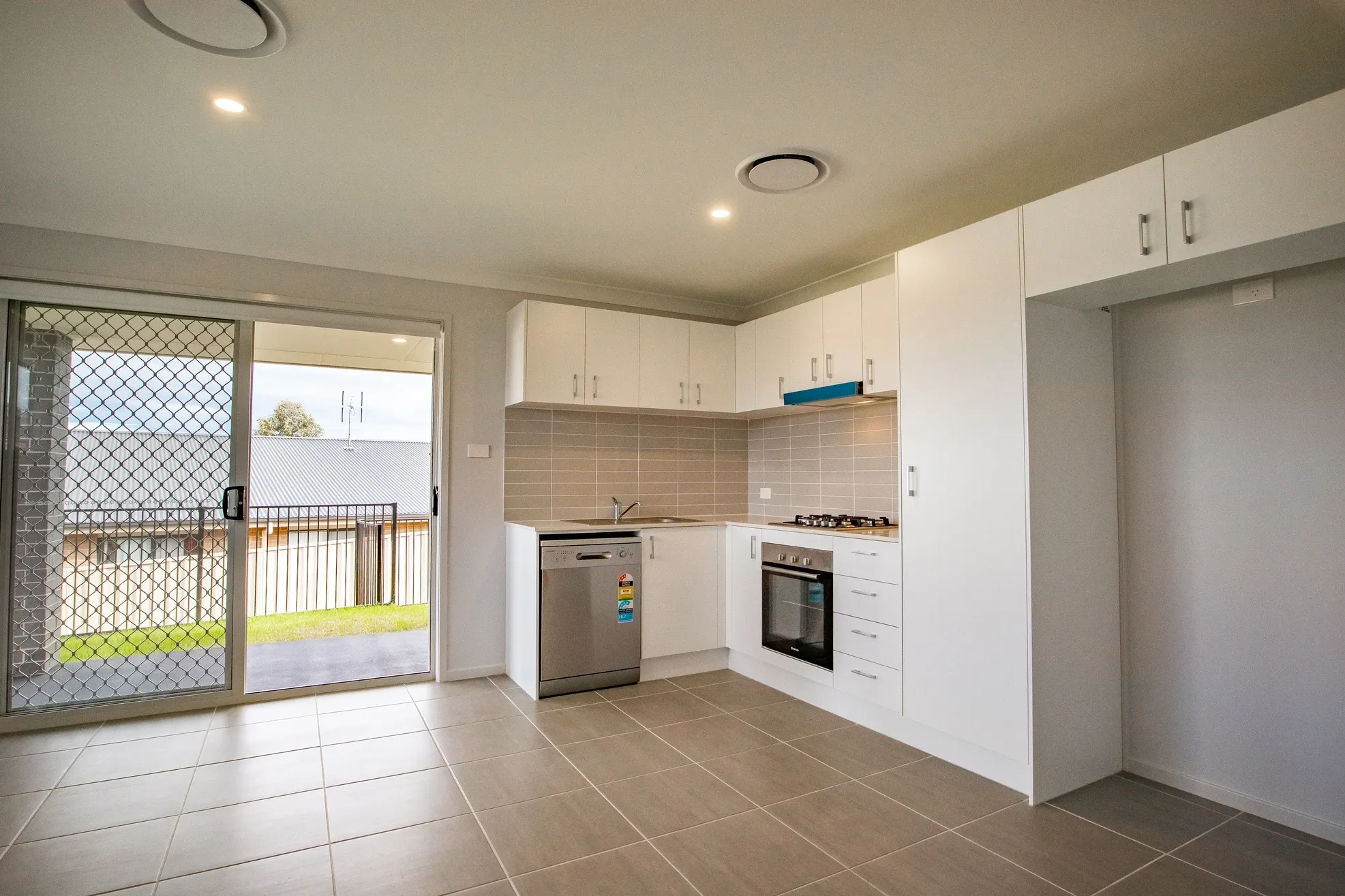 12A Ellie Avenue, Raworth, NSW 2321