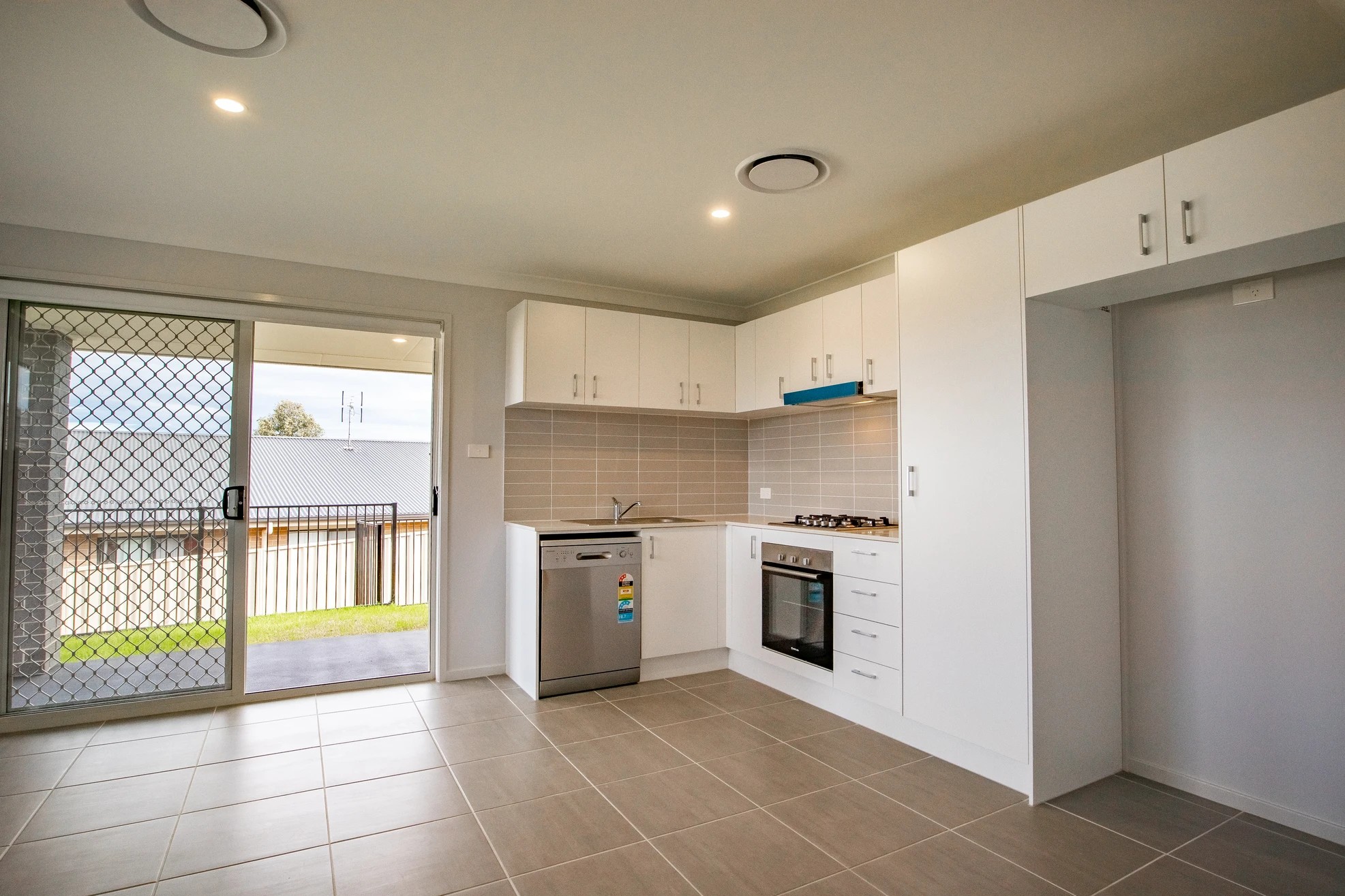 12A Ellie Avenue, Raworth, NSW 2321