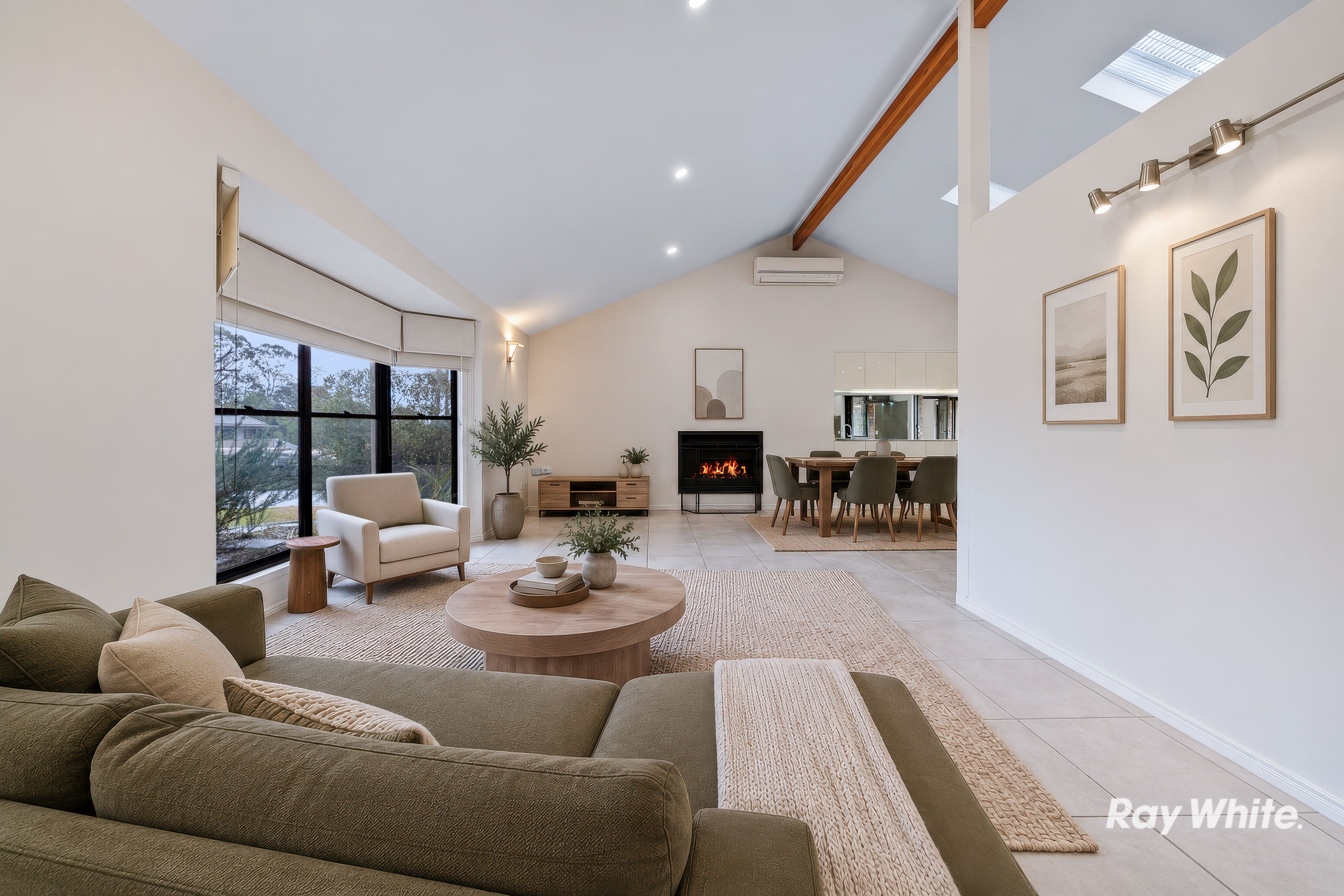 11 Hillside Drive, Daisy Hill, QLD 4127