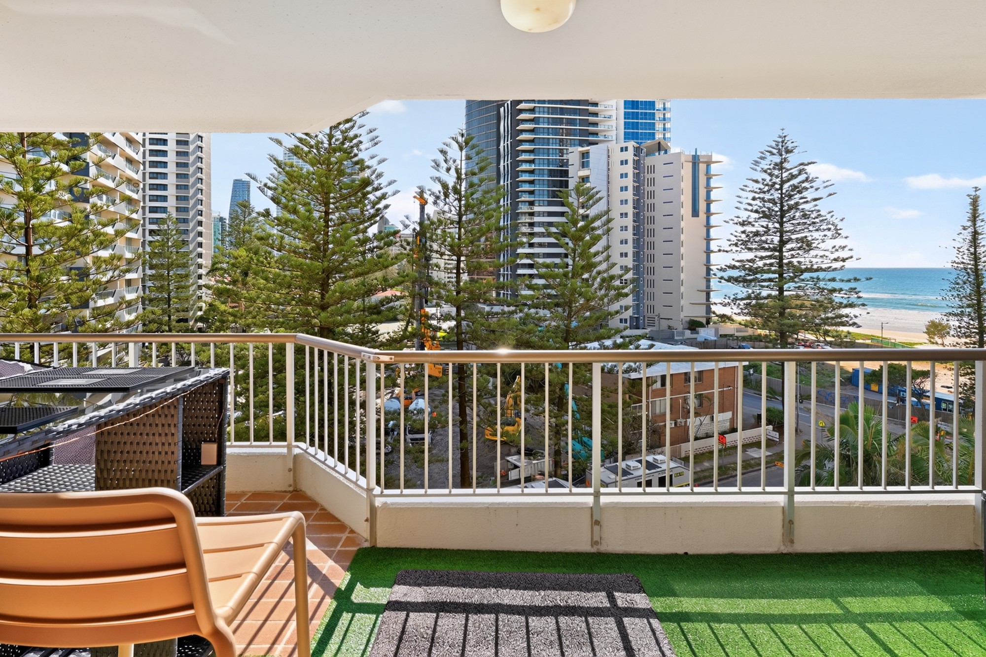 604/10 Vista Street, Surfers Paradise, QLD 4217