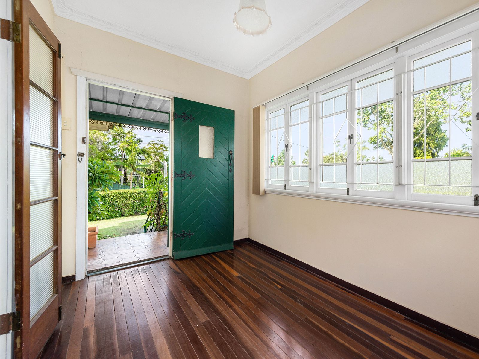33 Clara Street, Corinda, QLD 4075