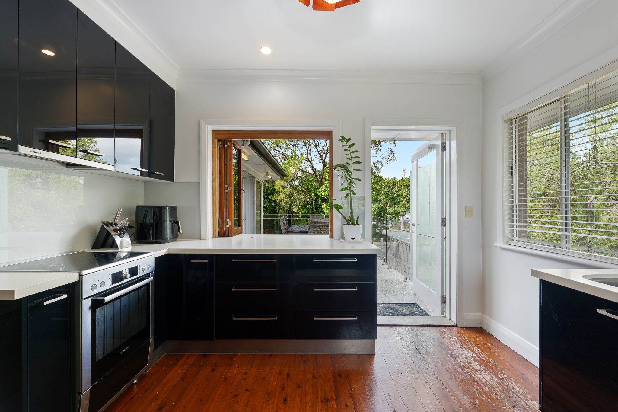 7 Yates Avenue — photo 5 of 21