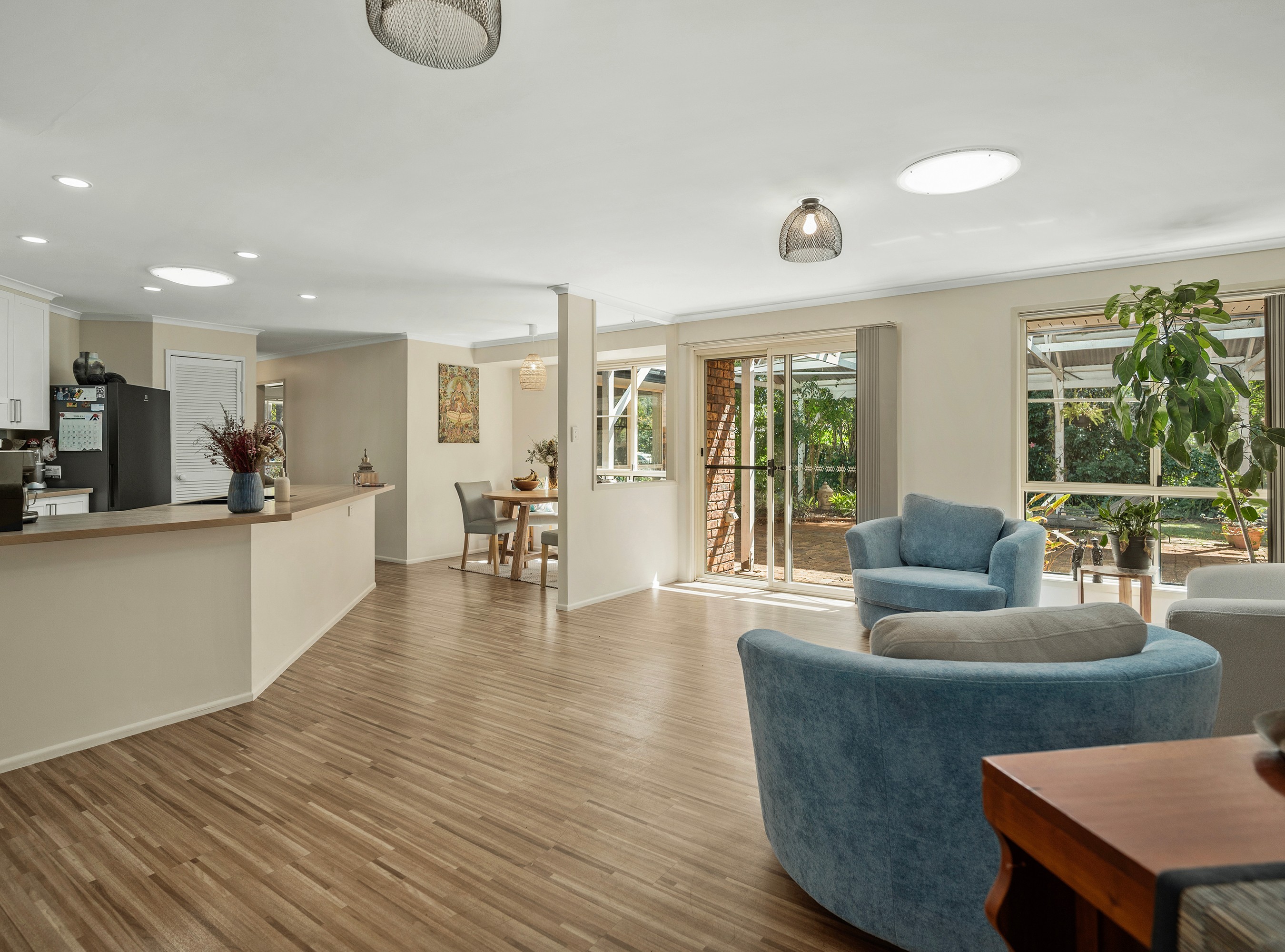25 Blue Gum Drive, Highfields, QLD 4352